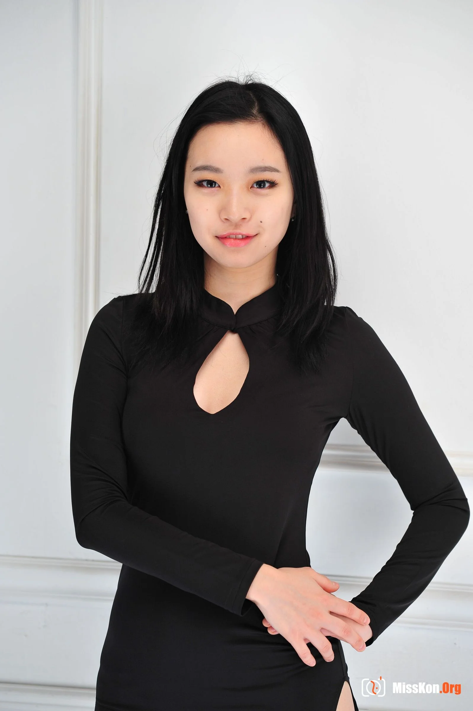Nude photo set of Korean model: Hyeran - Photo 4