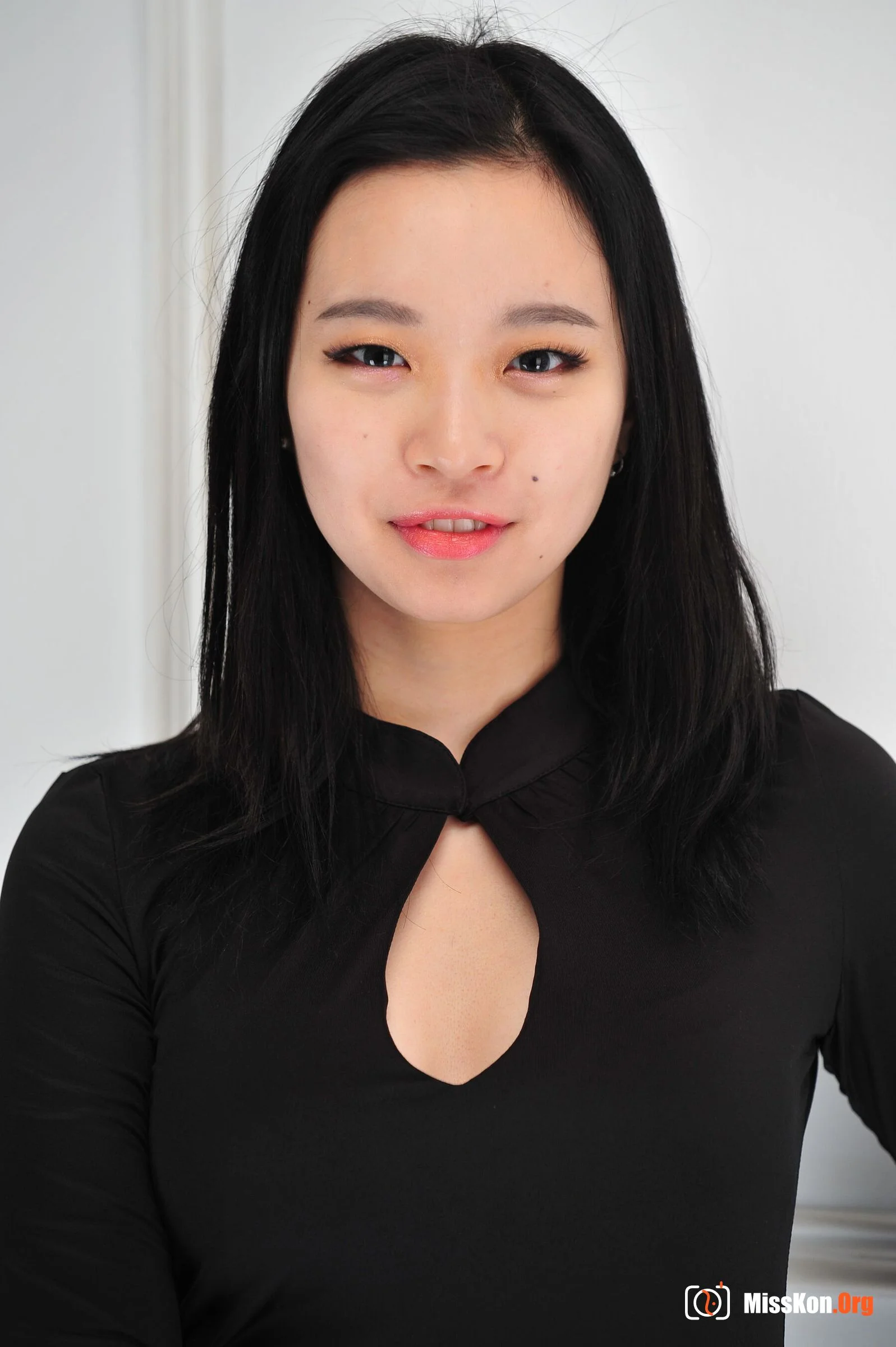 Nude photo set of Korean model: Hyeran - Photo 6