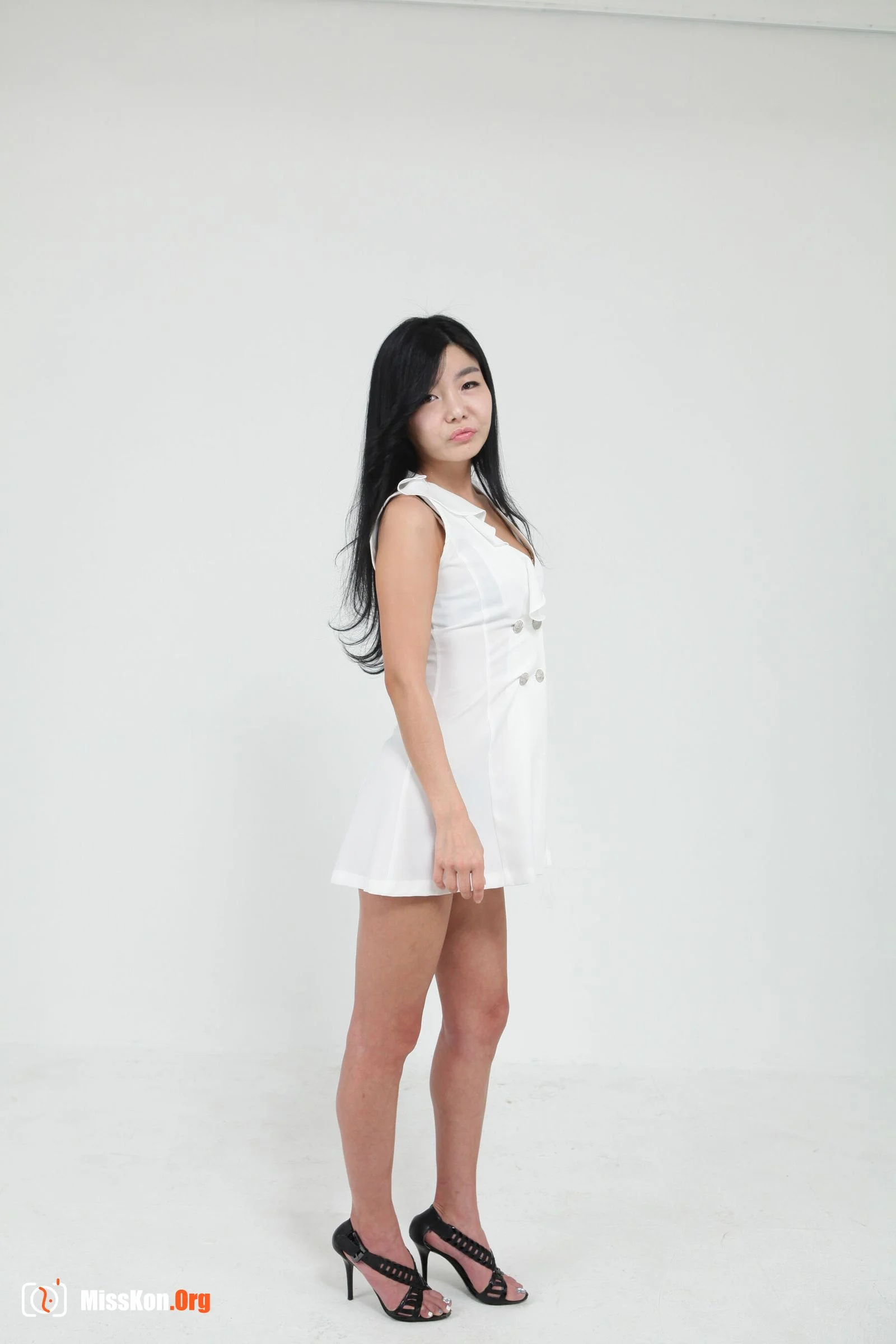Nude photo set of Korean model: Jessica Lee (2013-04-20) - Photo 20