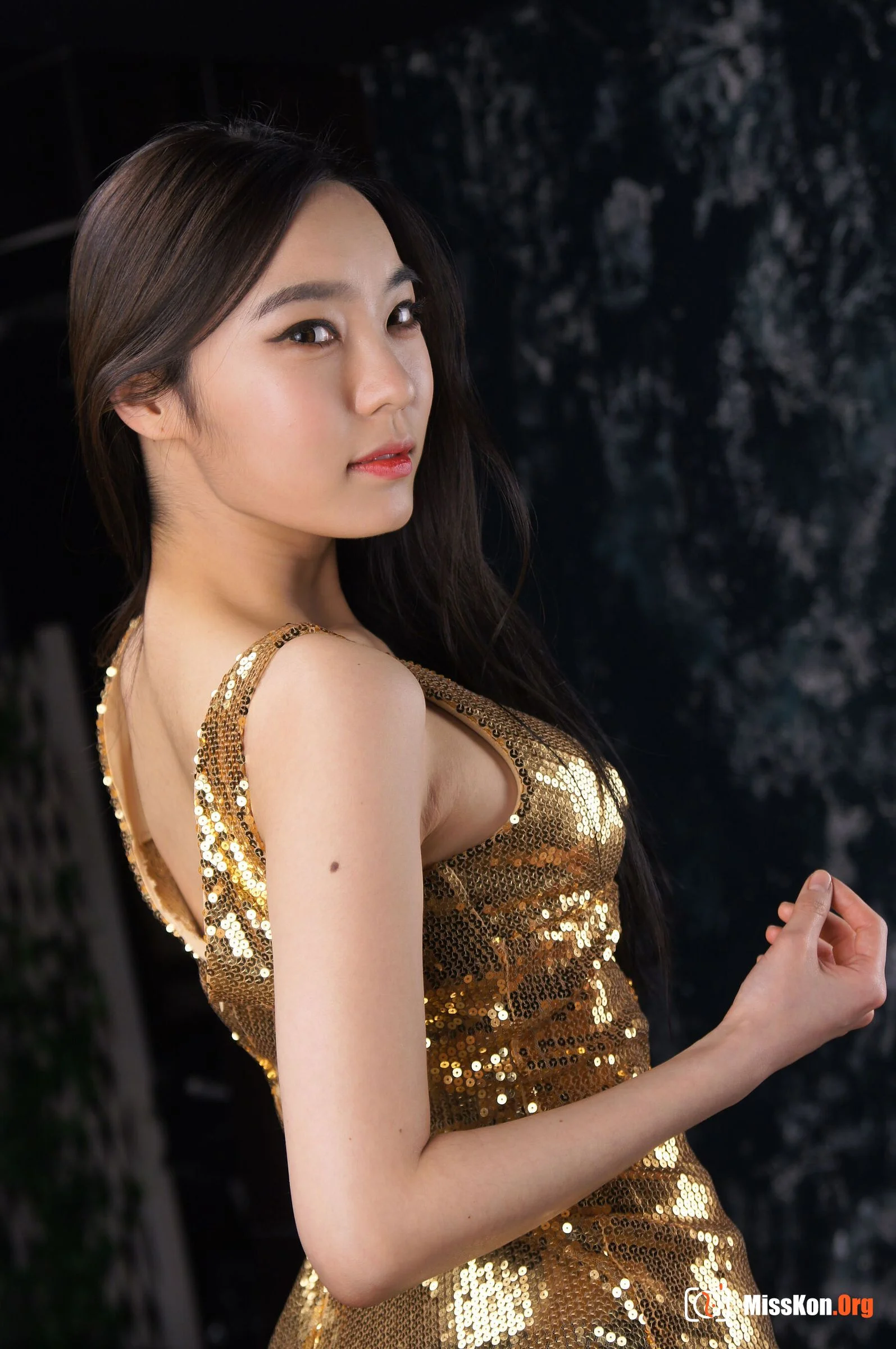 Nude photo set of Korean model: Lee Hyun-ji (2011-12-30) - Photo 12