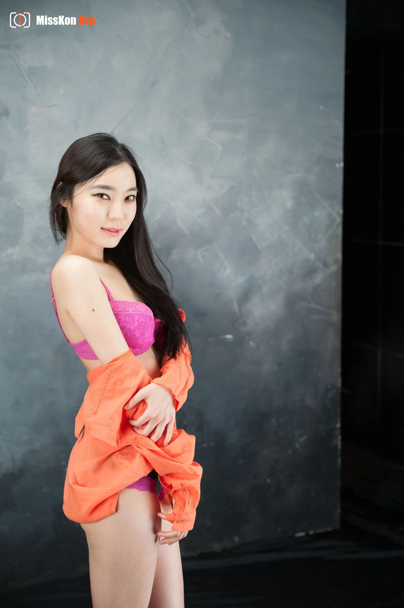 Nude photo set of Korean model: Lee Hyun-ji - Photo 8