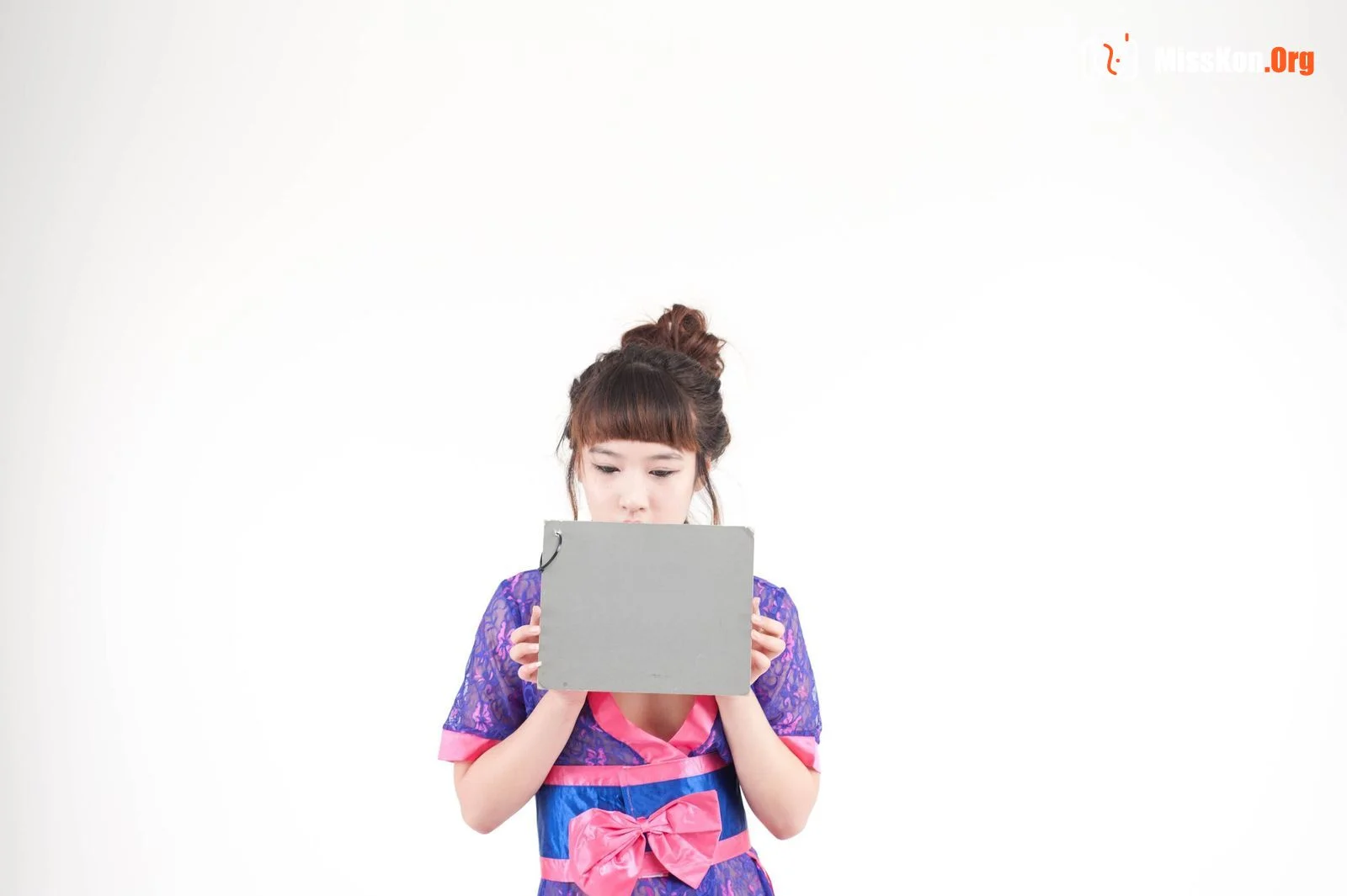 Nude photo set of Korean model: Lee Yoo Ri - Photo 3