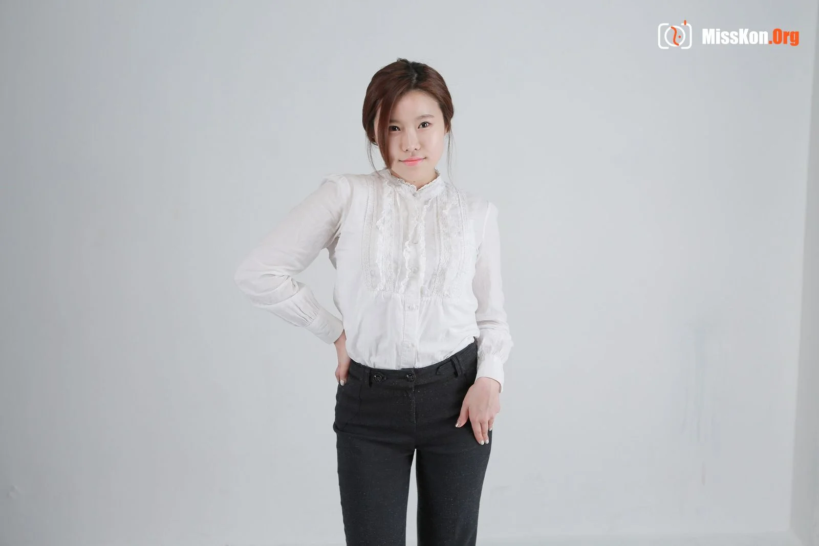 Nude photo set of Korean model: 艺珍 (Yejin) (2015-01-07) - Photo 11