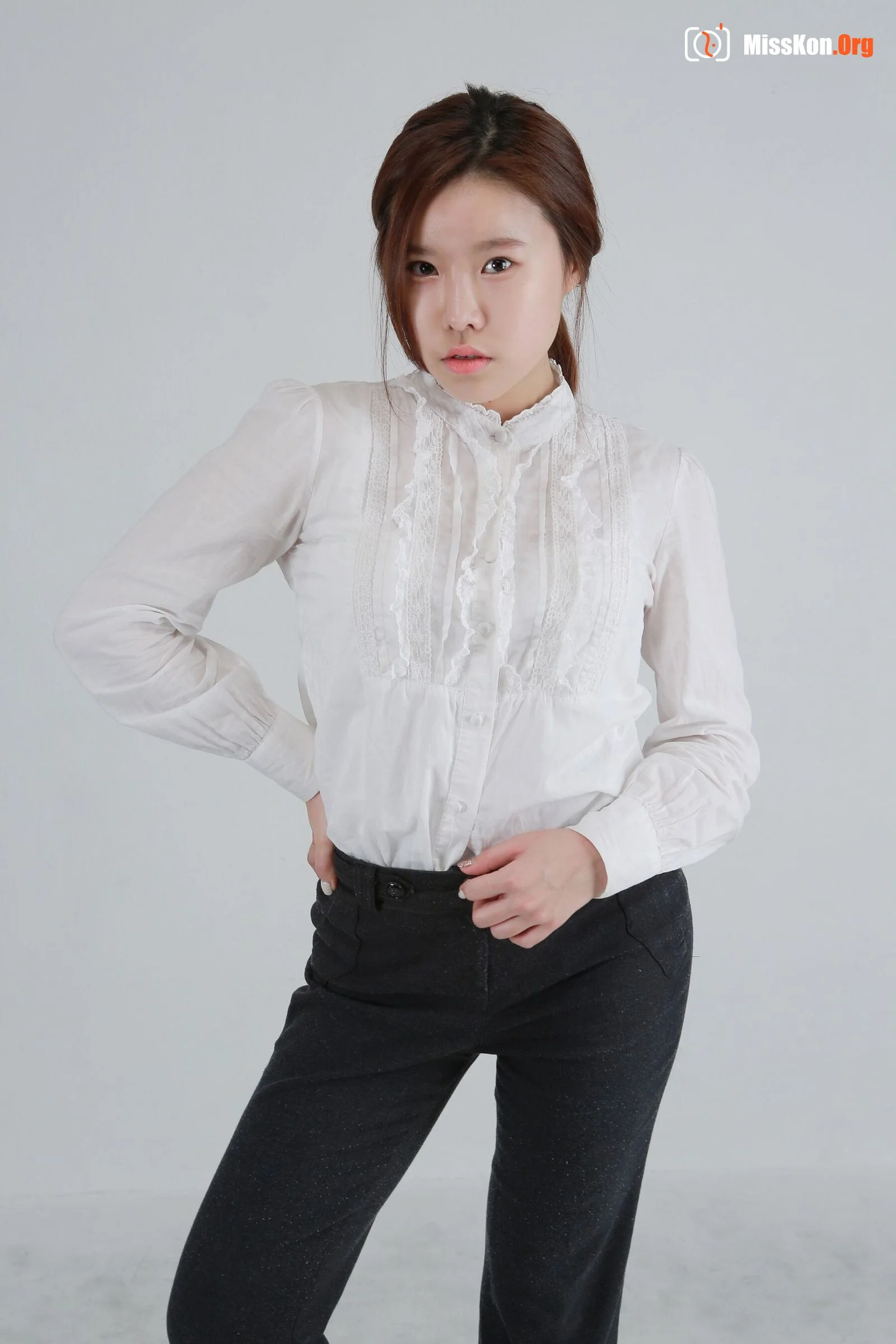 Nude photo set of Korean model: 艺珍 (Yejin) (2015-01-07) - Photo 17