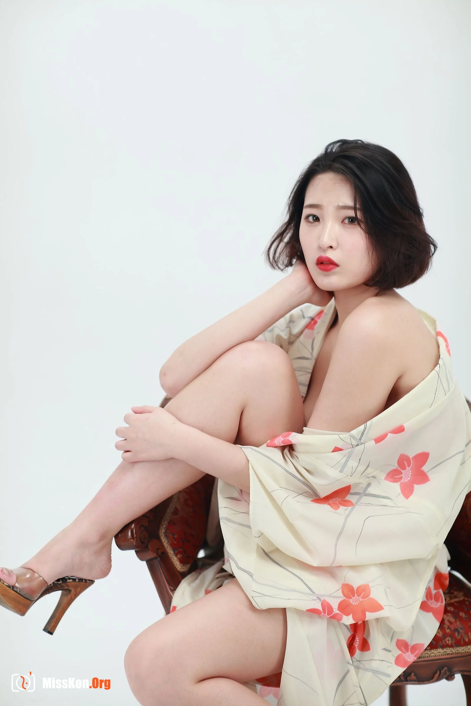 Nude photo set of Korean model: 유나 (Yuna) (2017-01-04) - Photo 42