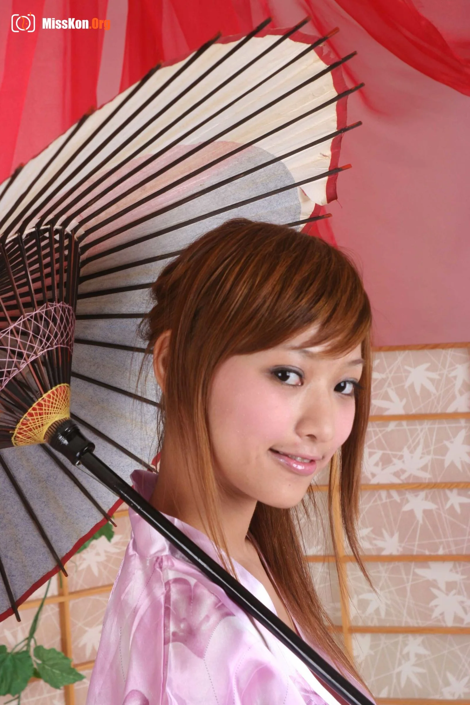 Nude photo set of Taiwan model: Lai Ying Yu (2006-07-23) - Photo 2