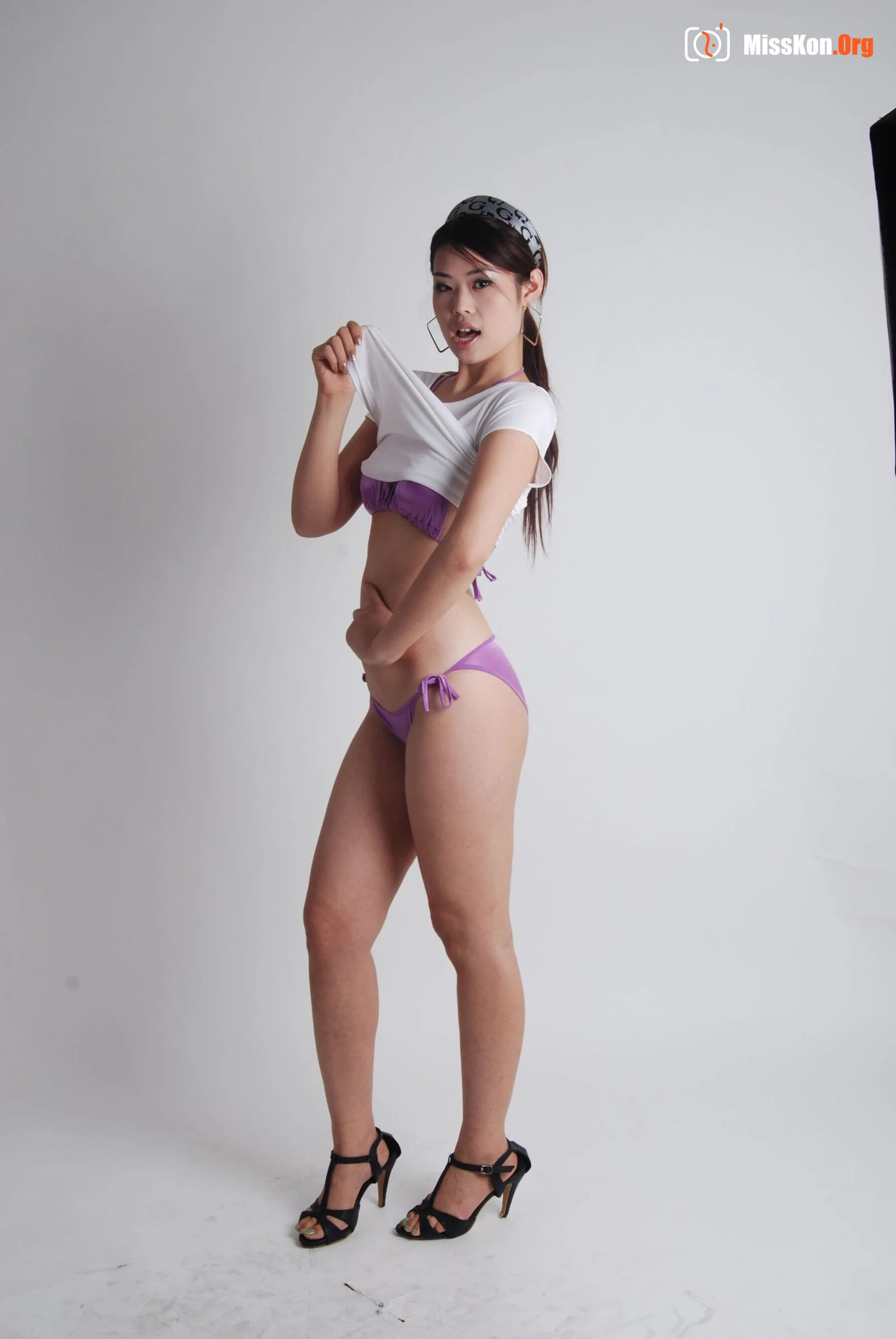 Nude photo set of Taiwan model: Xiaoqian (2009-09-20) - Photo 4