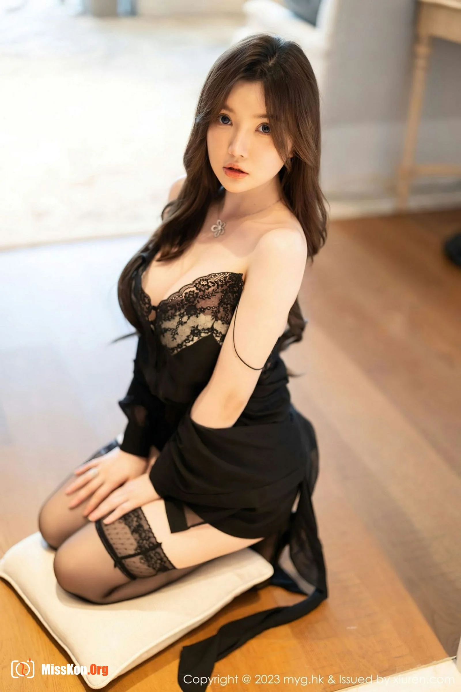 Numiko - Photo 33