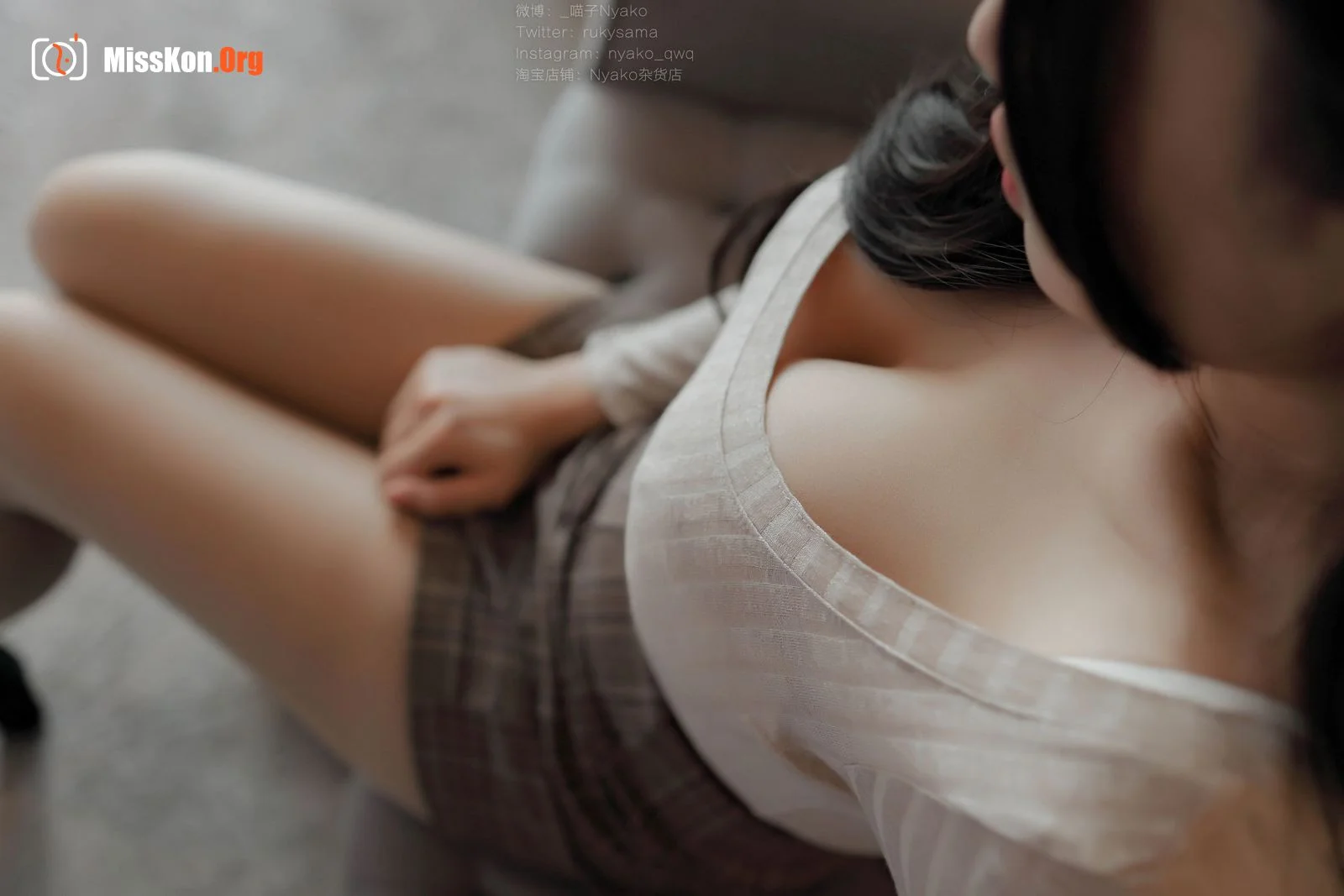 Nyako喵子《人妻本》 - 照片 3