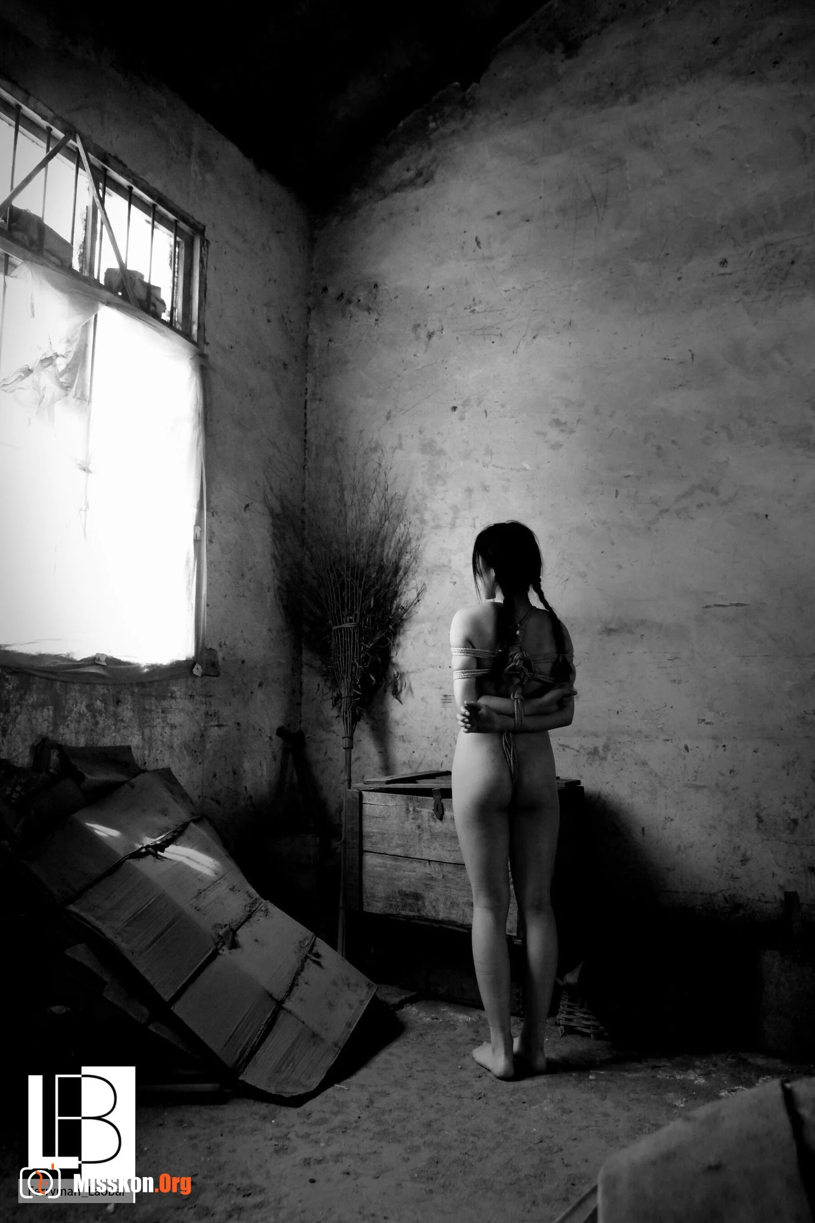 Old factory bondage - Photo 7