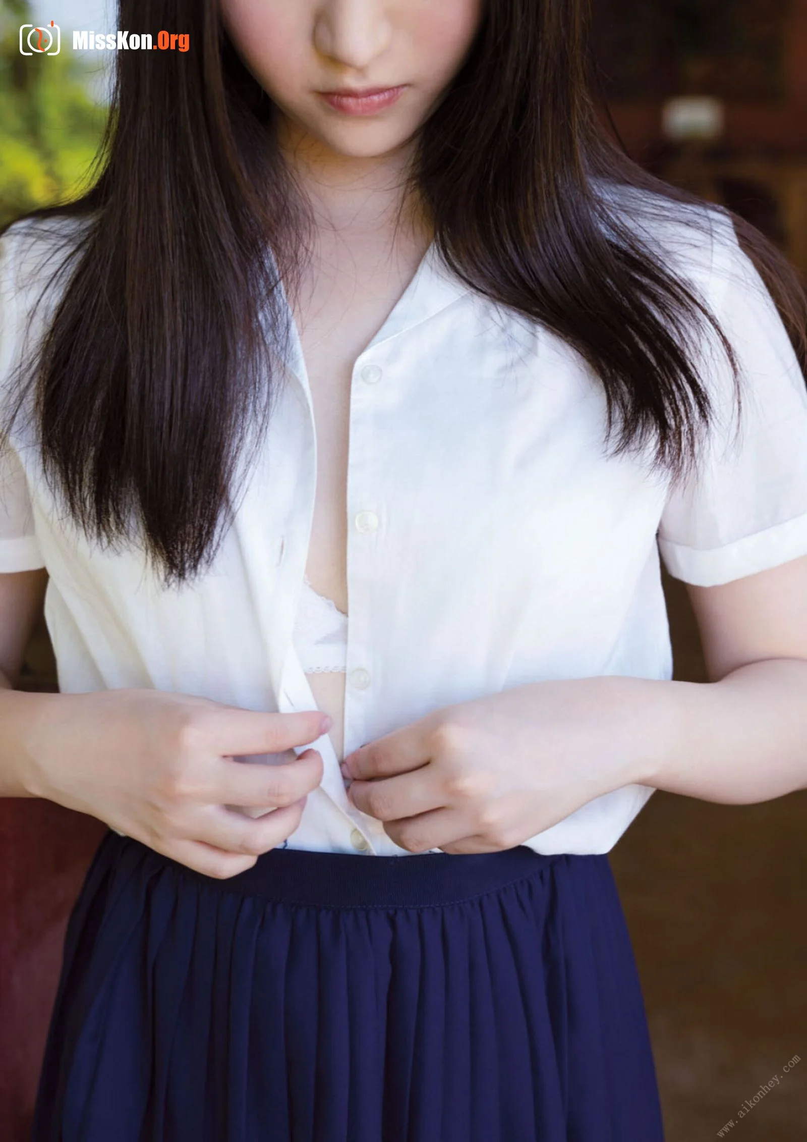 Ono Rikka: 1st Photobook First flower 初花 - Photo 7