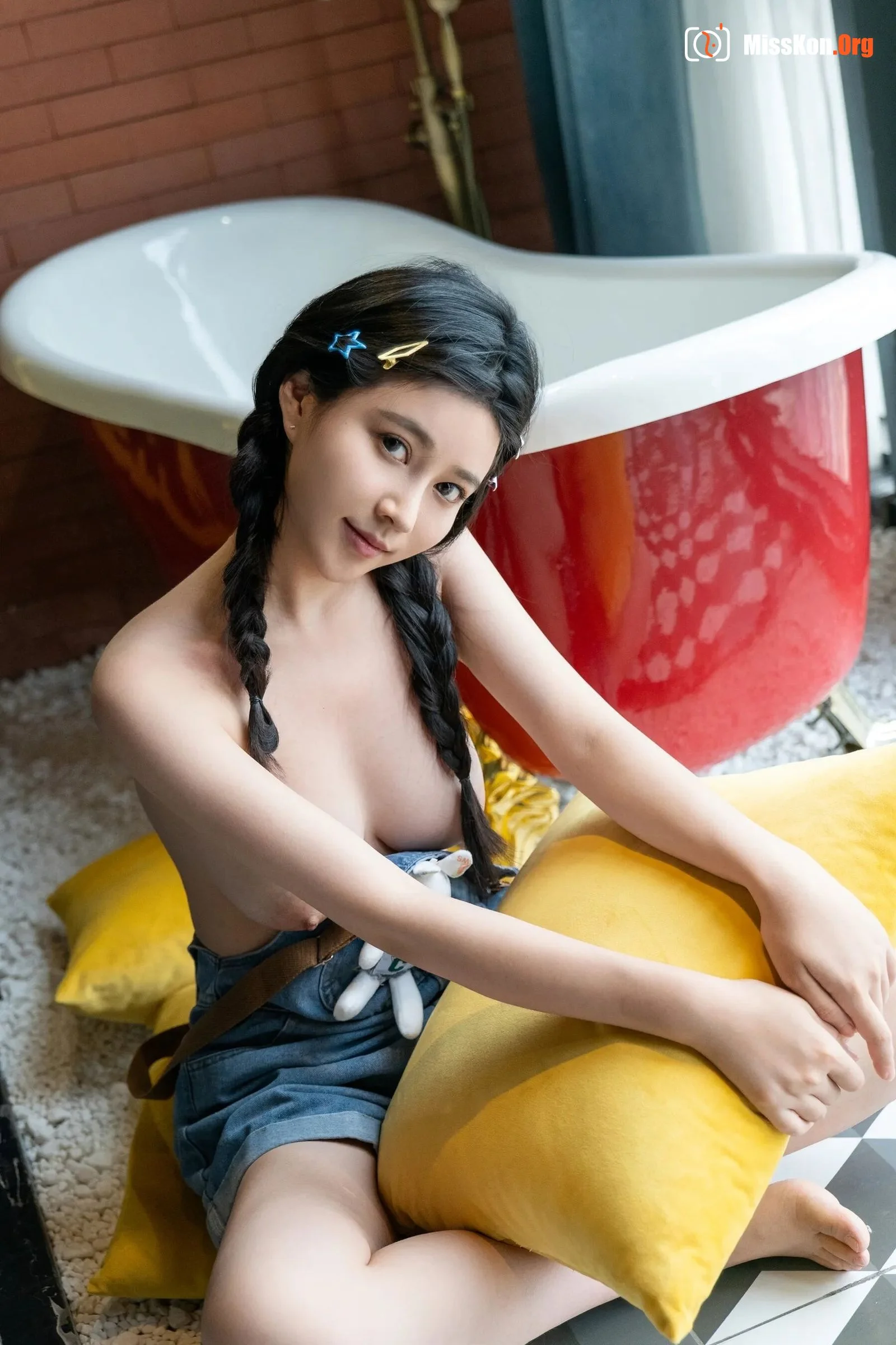 overalls - Photo 19