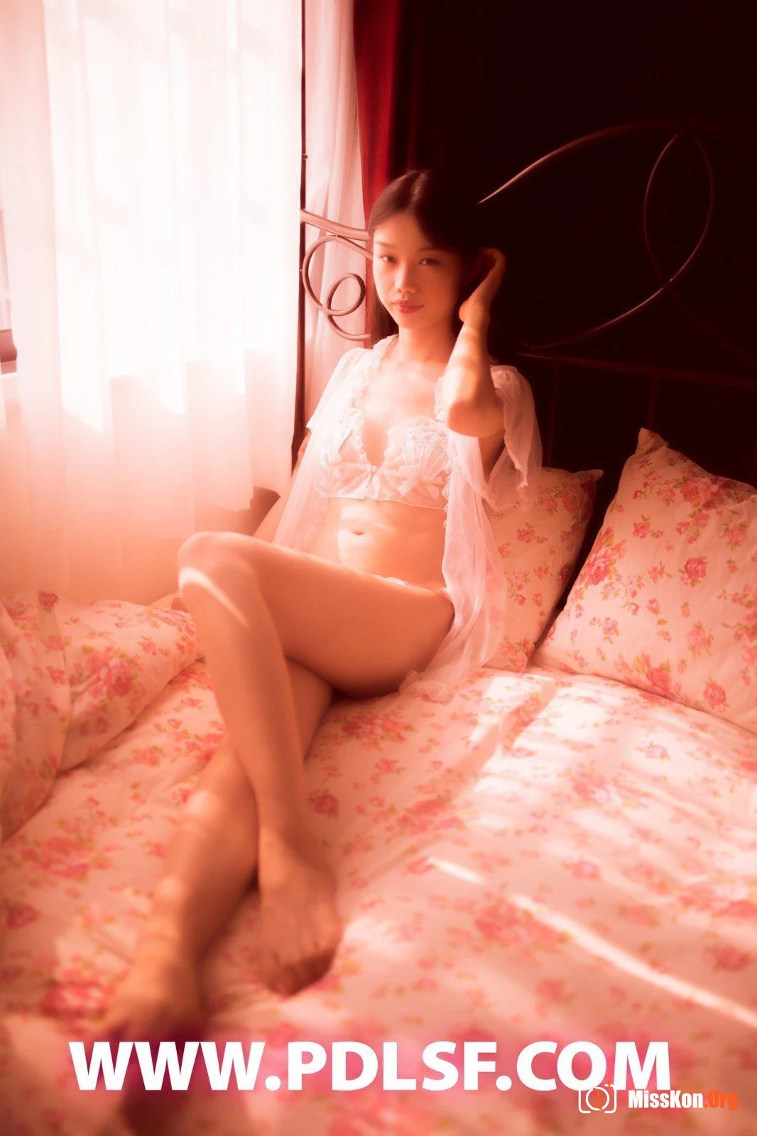 Pandora sexy photo - Photo 18