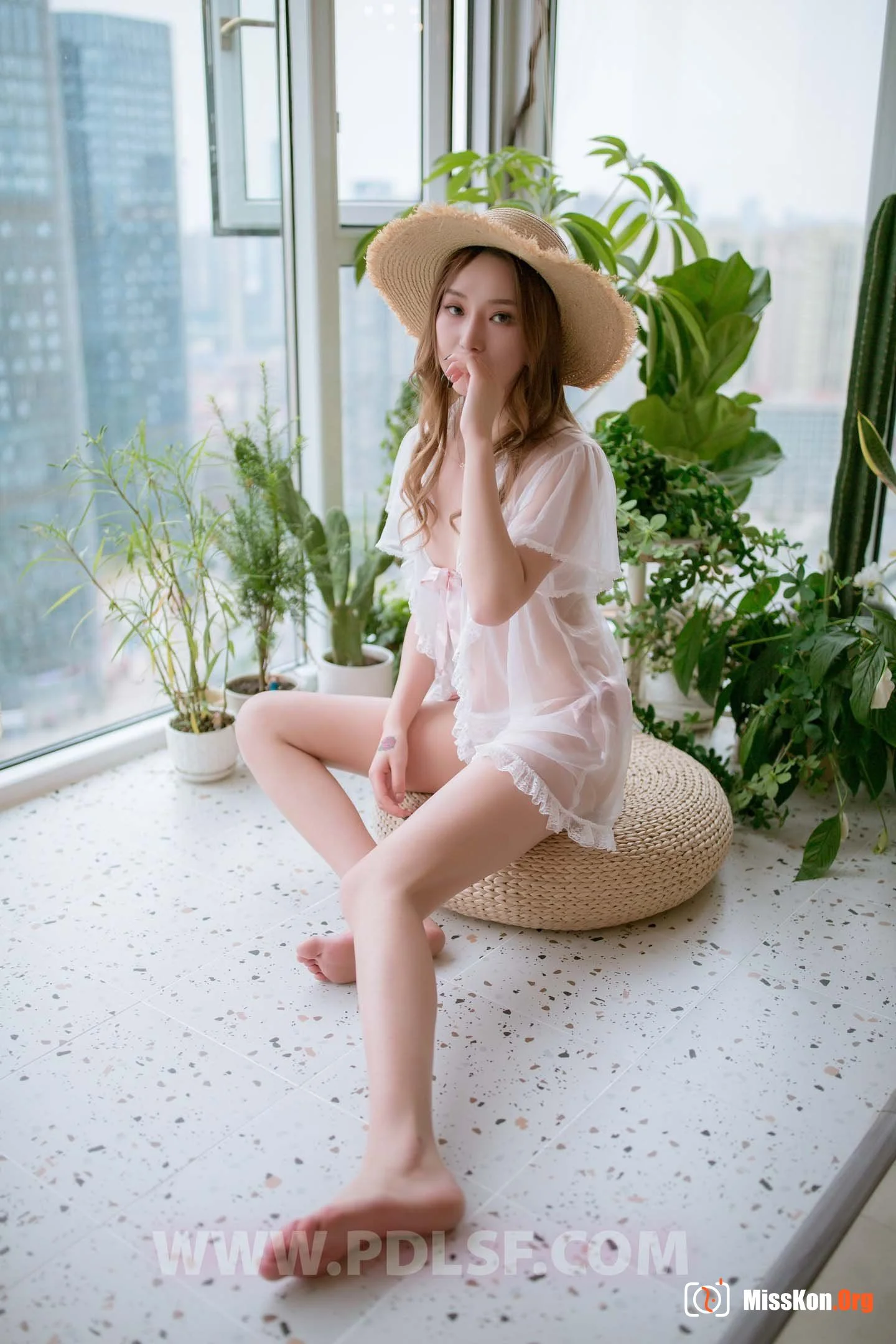 Pandora sexy photo - Photo 14