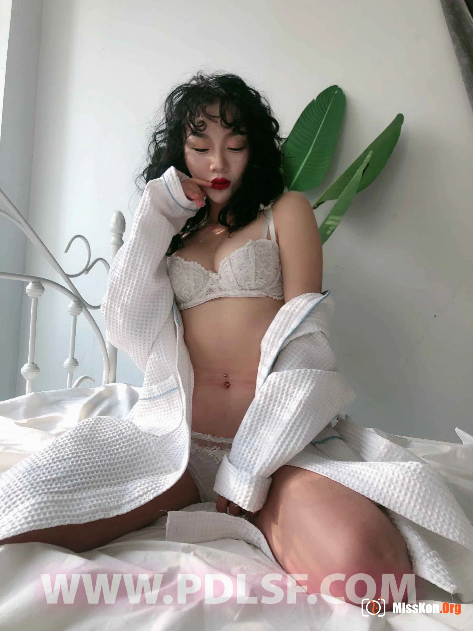 Pandora sexy photo - Photo 14