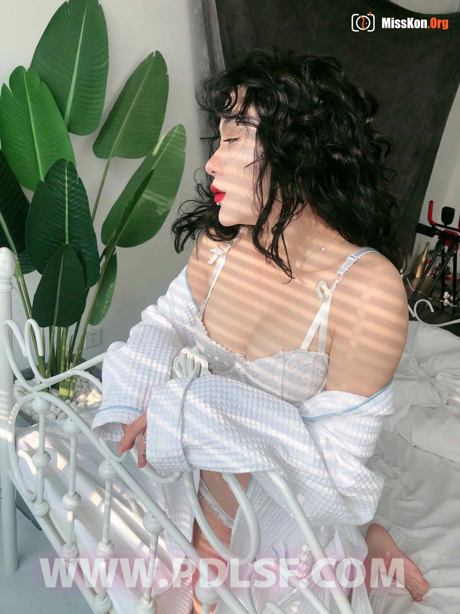 Pandora sexy photo - Photo 16