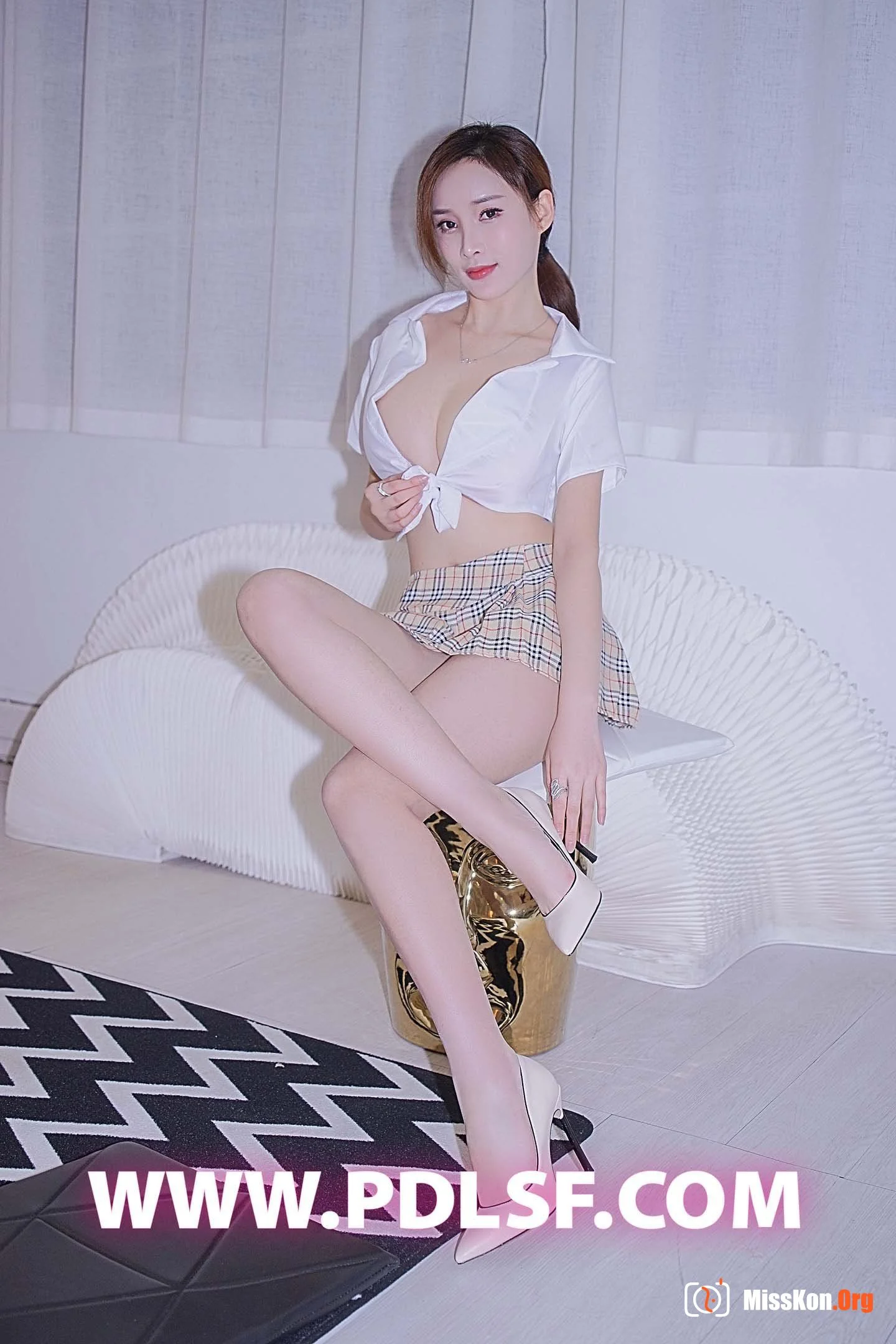 Pandora sexy photo - Photo 3