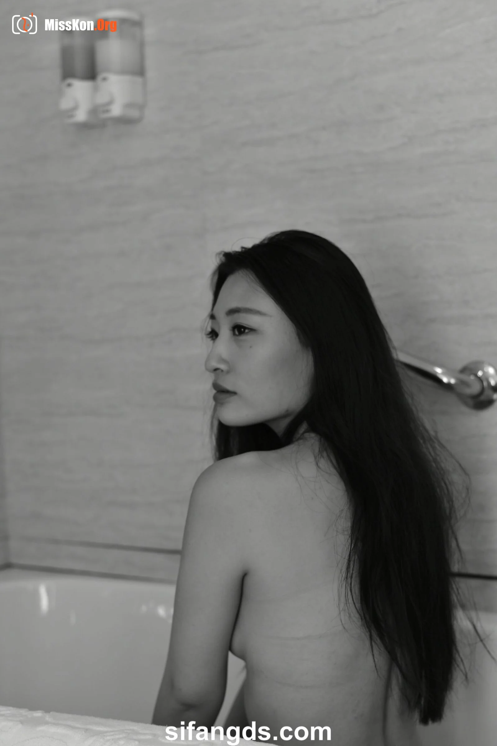 Photographer leaks amateur private photos - Photo 10