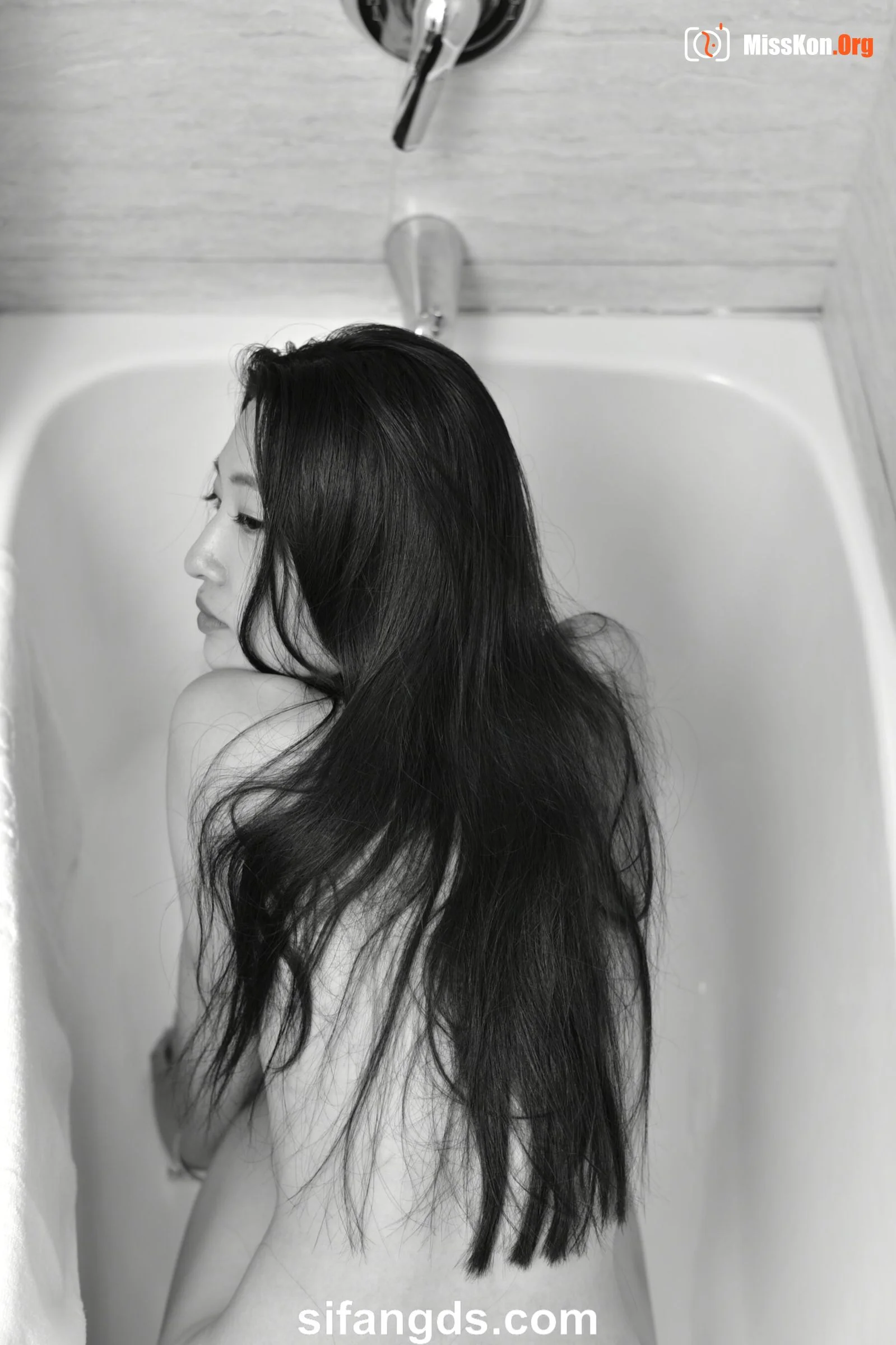 Photographer leaks amateur private photos - Photo 13