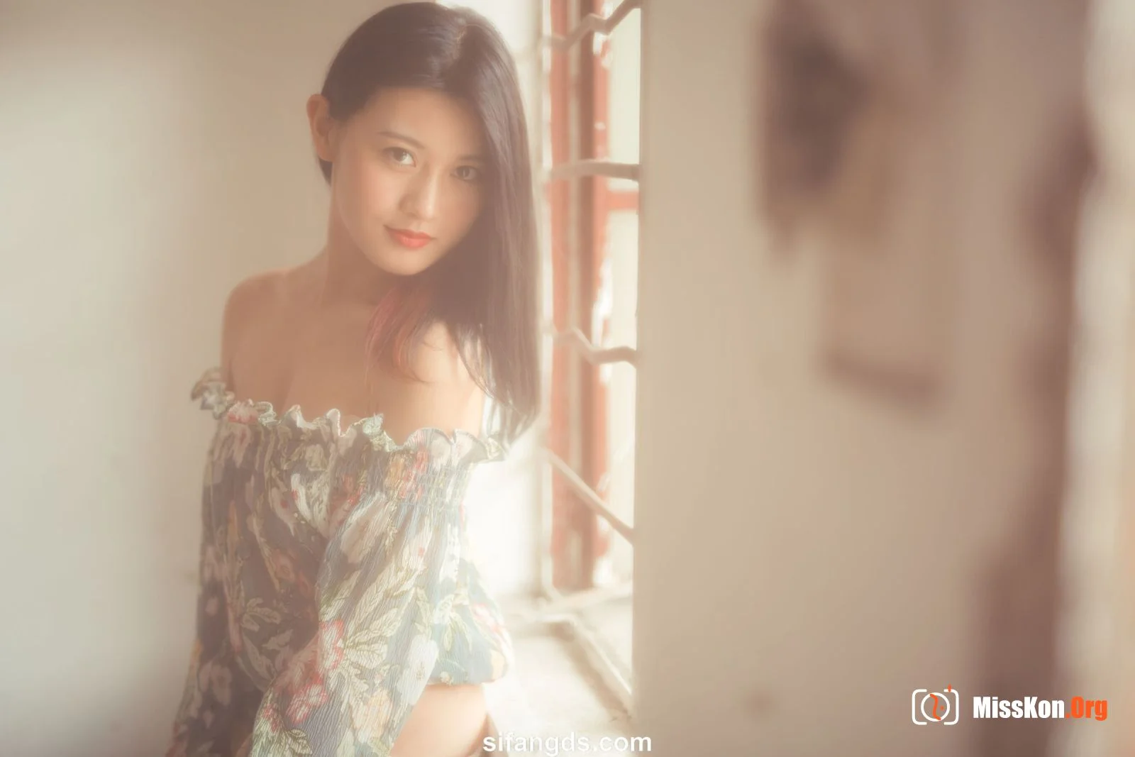 Photographer leaks amateur private photos (Cheongsam girl) - Photo 10
