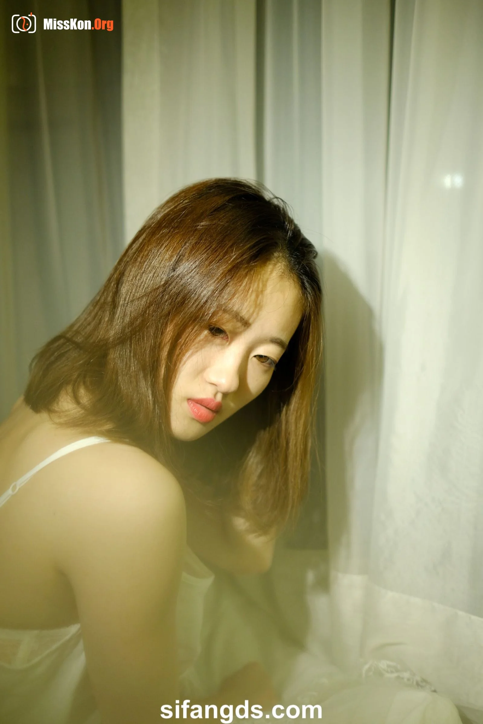 Photographer leaks amateur private photos (Couple Hotel Night Shoot) - Photo 20
