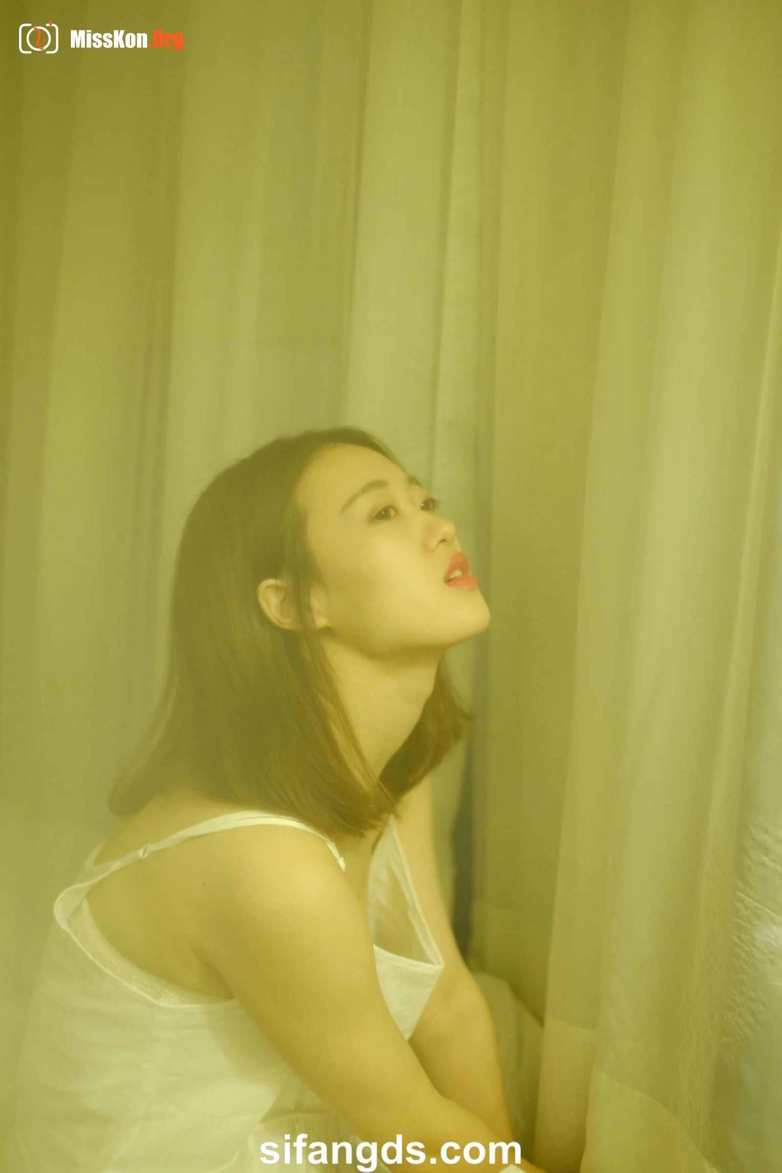 Photographer leaks amateur private photos (Couple Hotel Night Shoot) - Photo 8