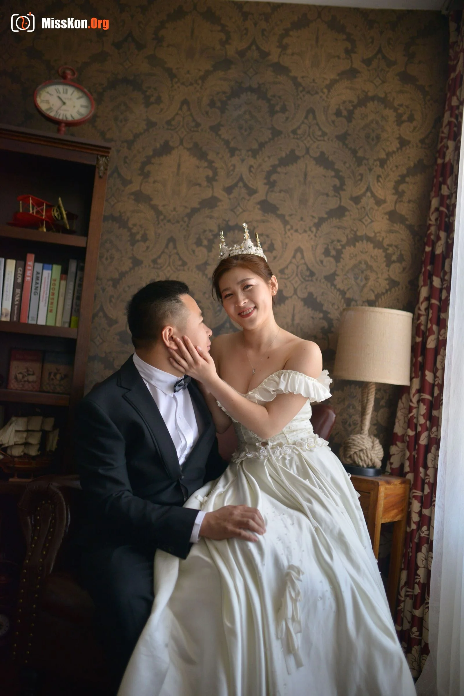 Photographer leaks nude wedding photos of young couple (2017-04-22) - Photo 18