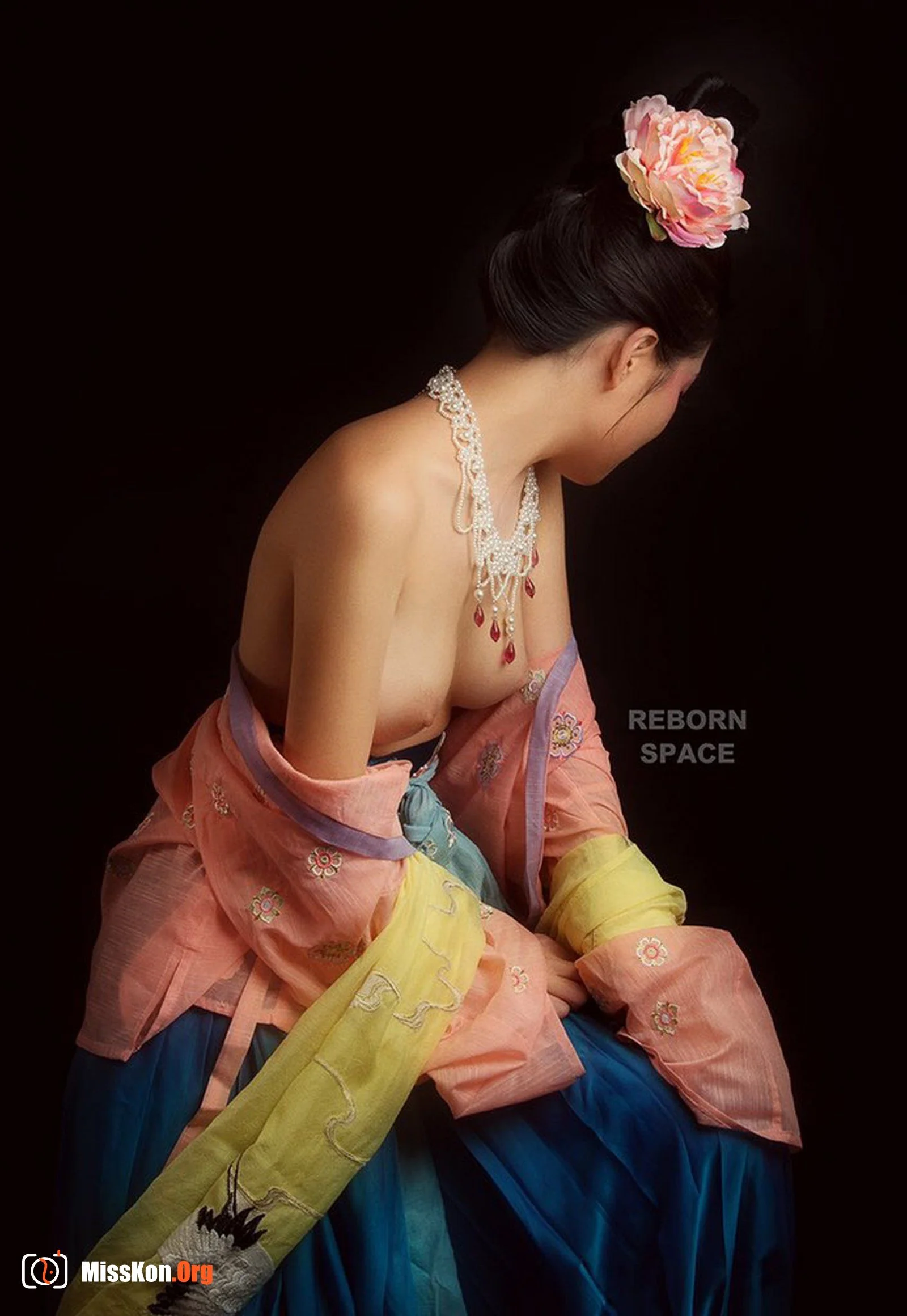 摄影师 REBORN SPACE 古典唯美人体摄影网络收集 - 照片 12