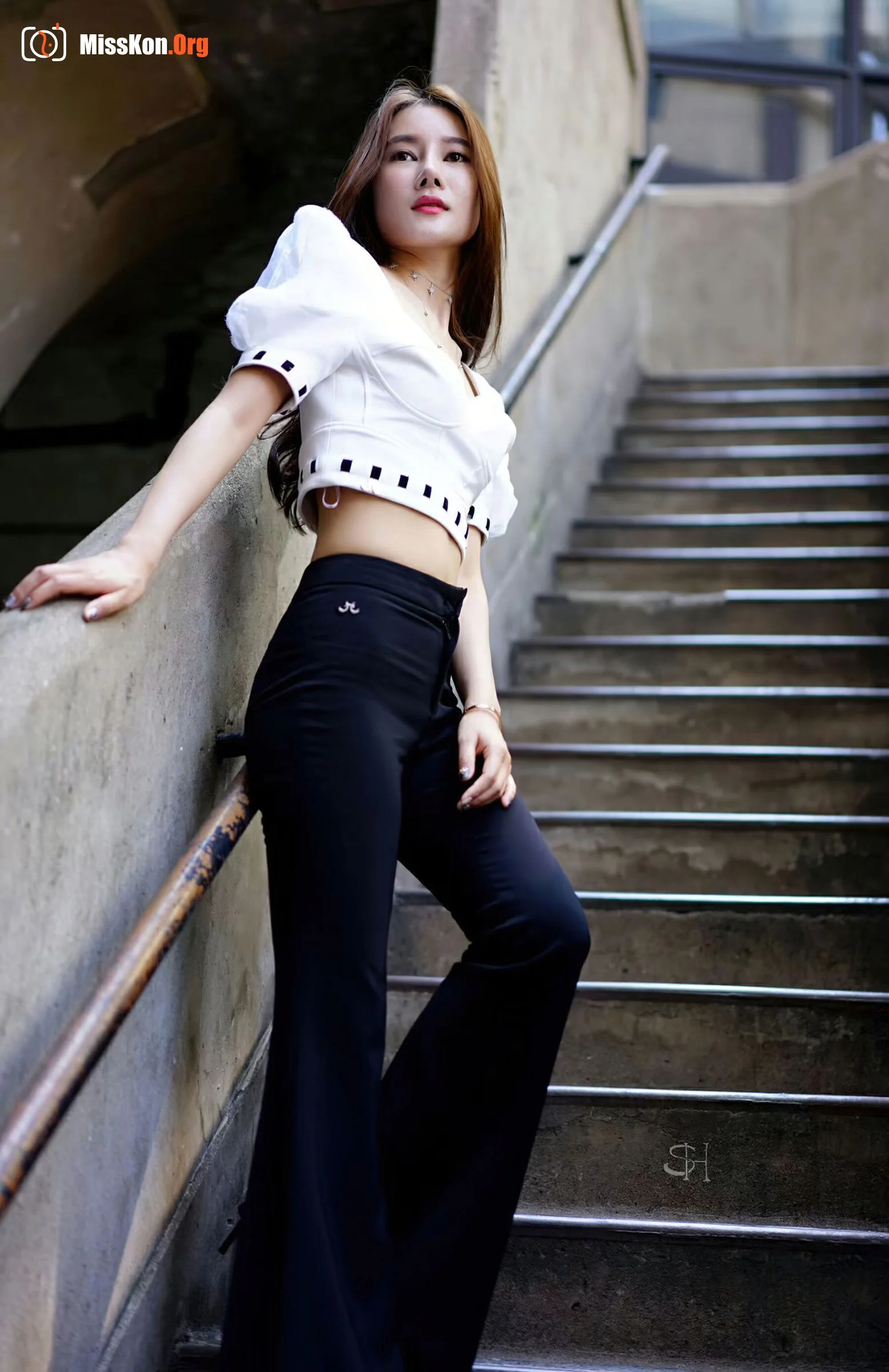 Photographer's Portfolio: SH678 - Photo 20