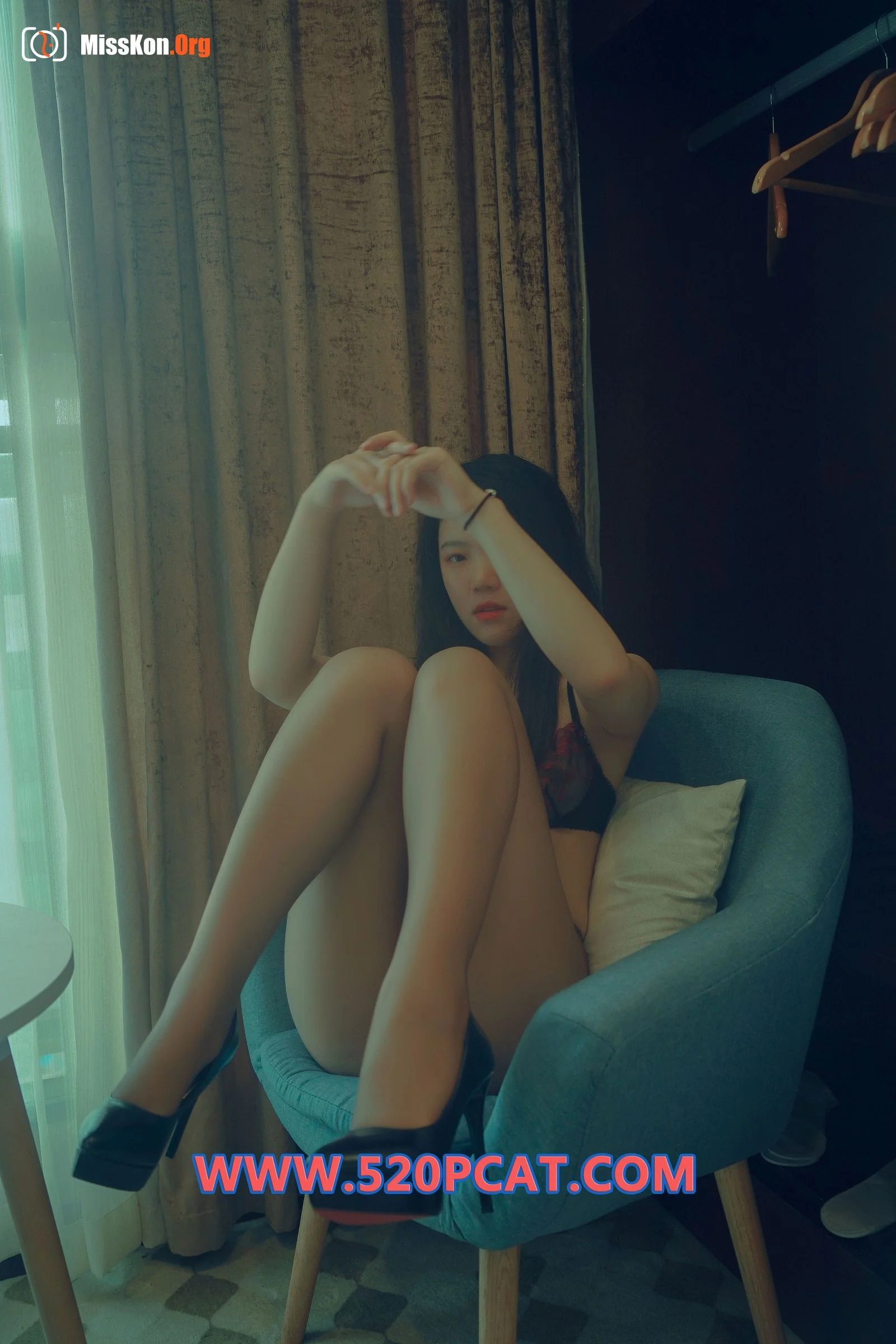 Platinum Issue 017 (Platinum 017) - Photo 18