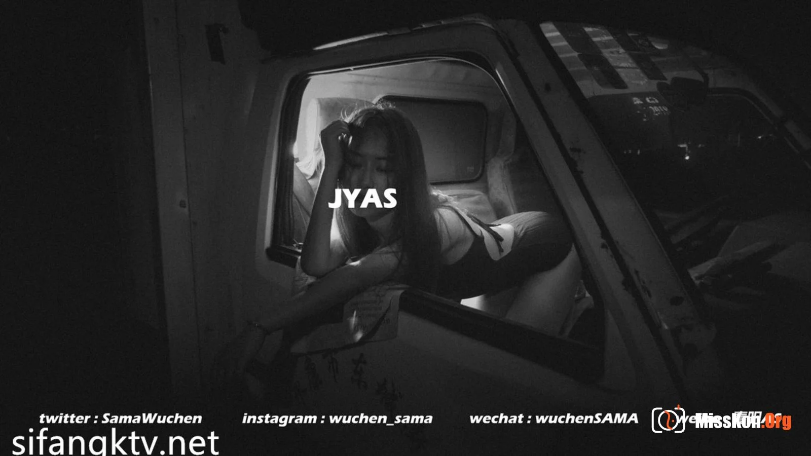 Portfolio of photographer JYAS - Photo 14