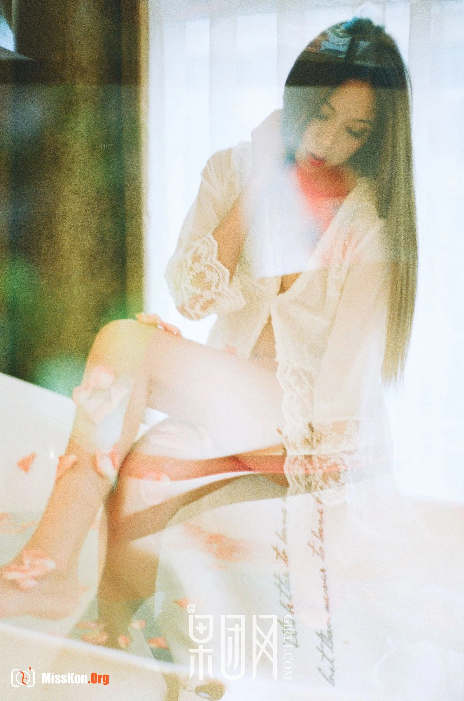 Pure girl - Photo 18