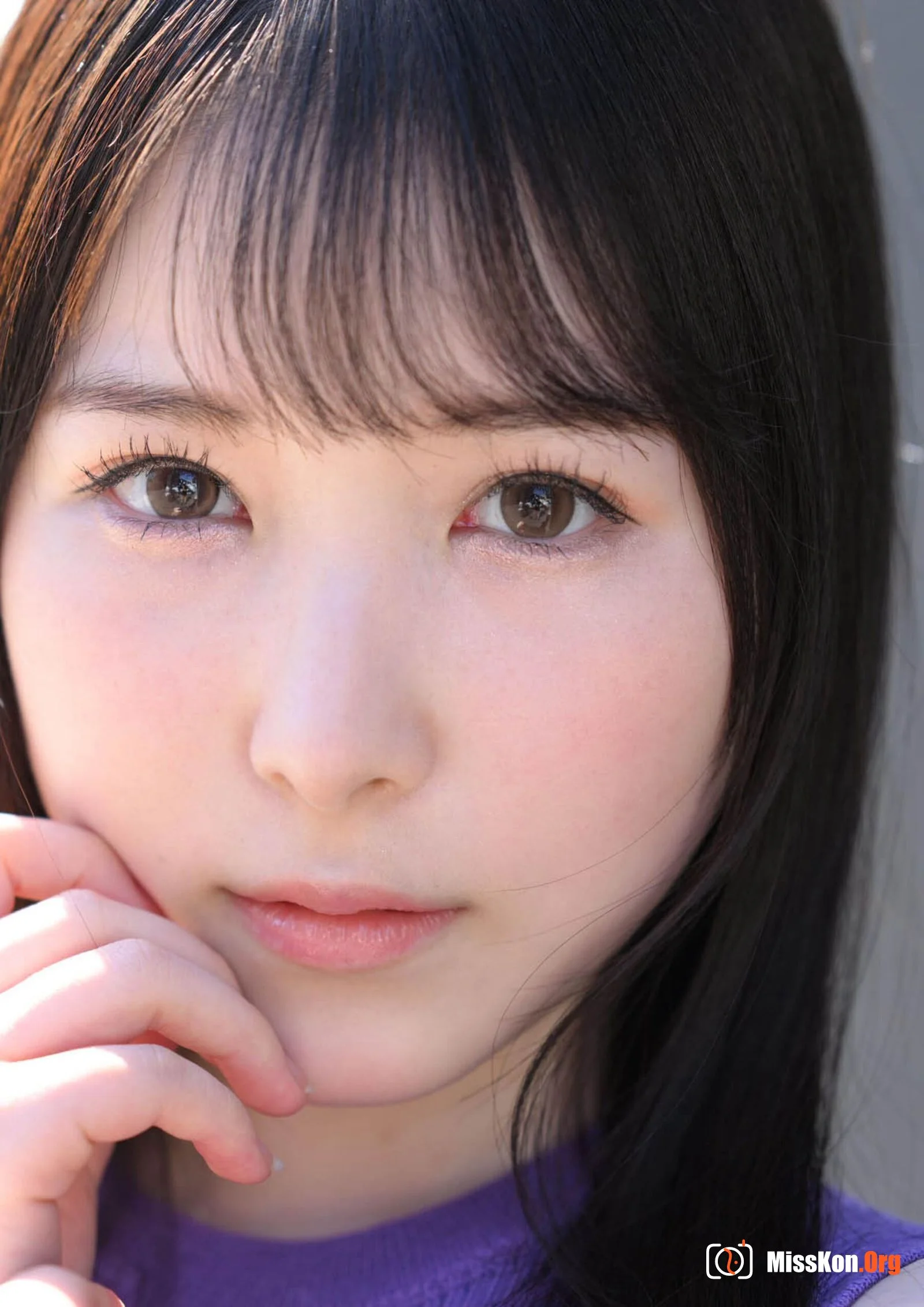Pure perfume: Droplet Droplet (GOT Nude PhotoBook) - Photo 2
