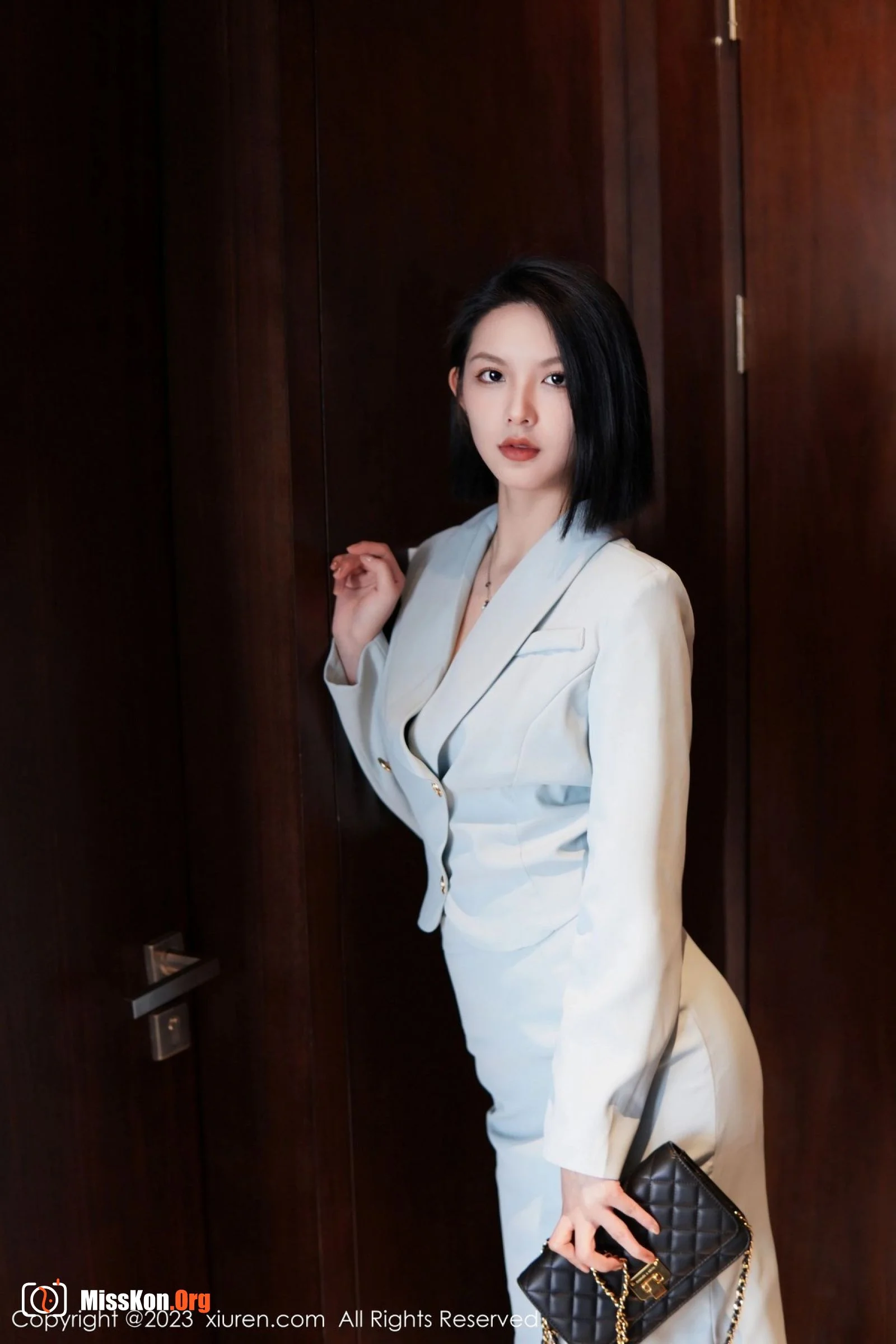 Qiao Yiyi - Photo 12
