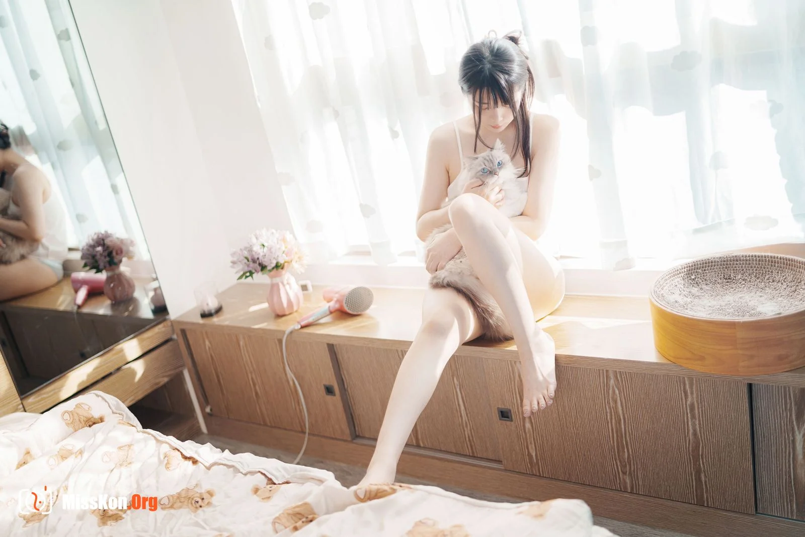 Raku: 22. December EAT ME Subscribe Your waifu♡ - Photo 2