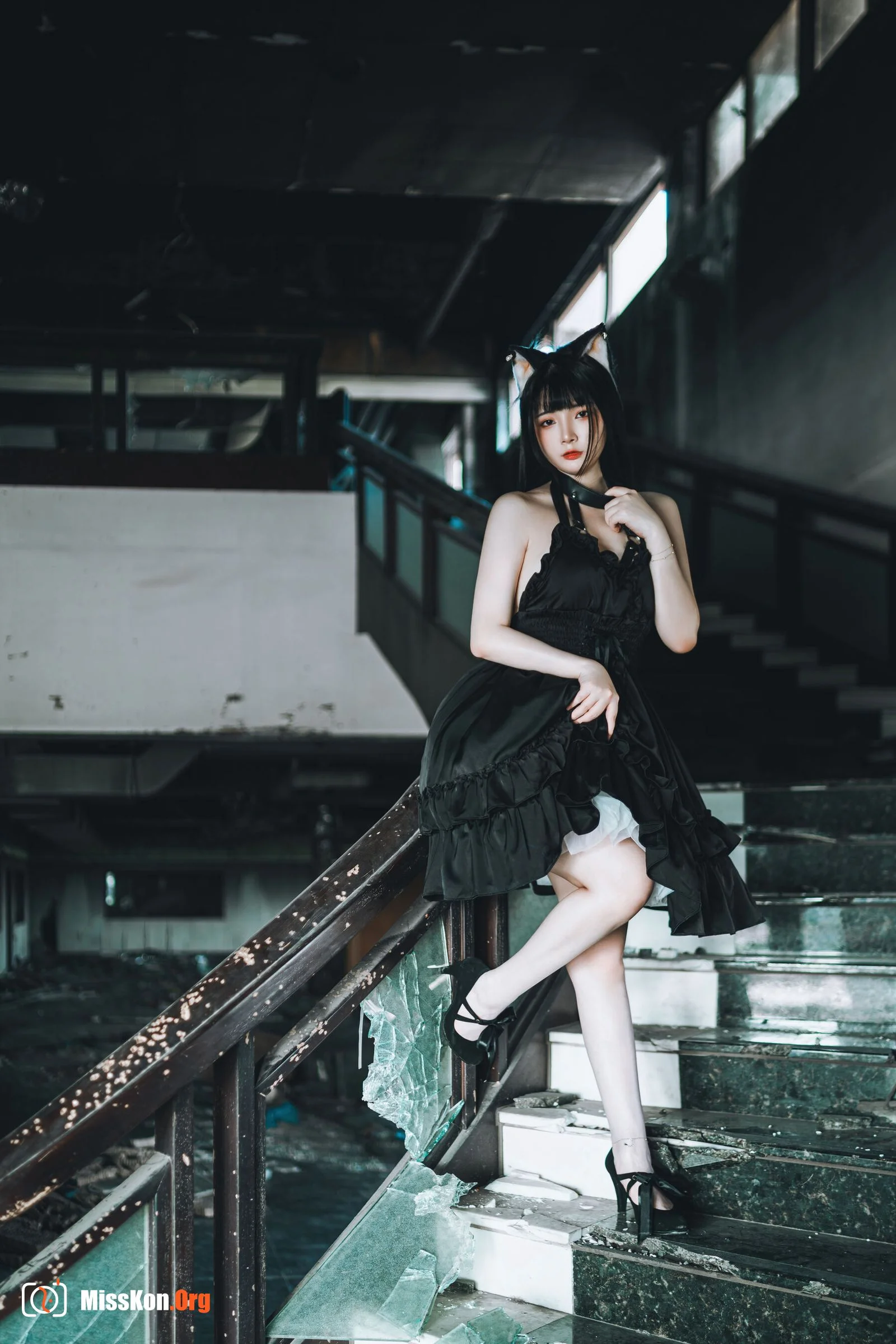 Raku: Black cat solo dance - Photo 13