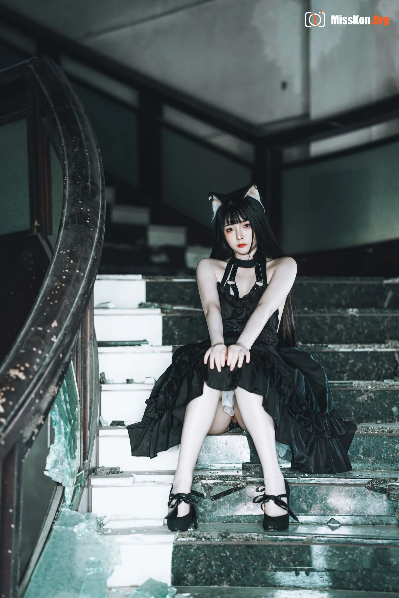 Raku: Black cat solo dance - Photo 4