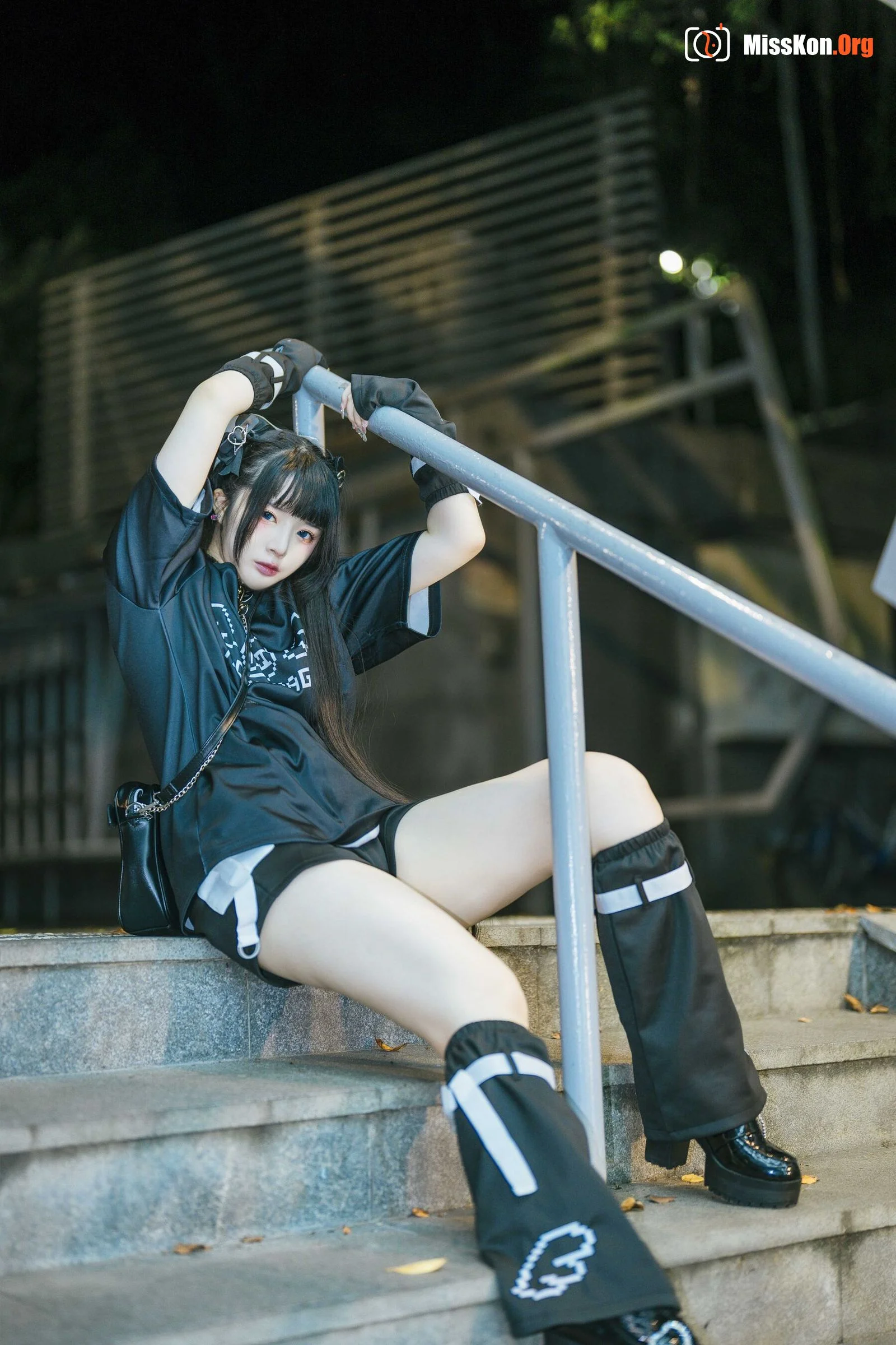 Raku: CITY GIRL - Photo 13