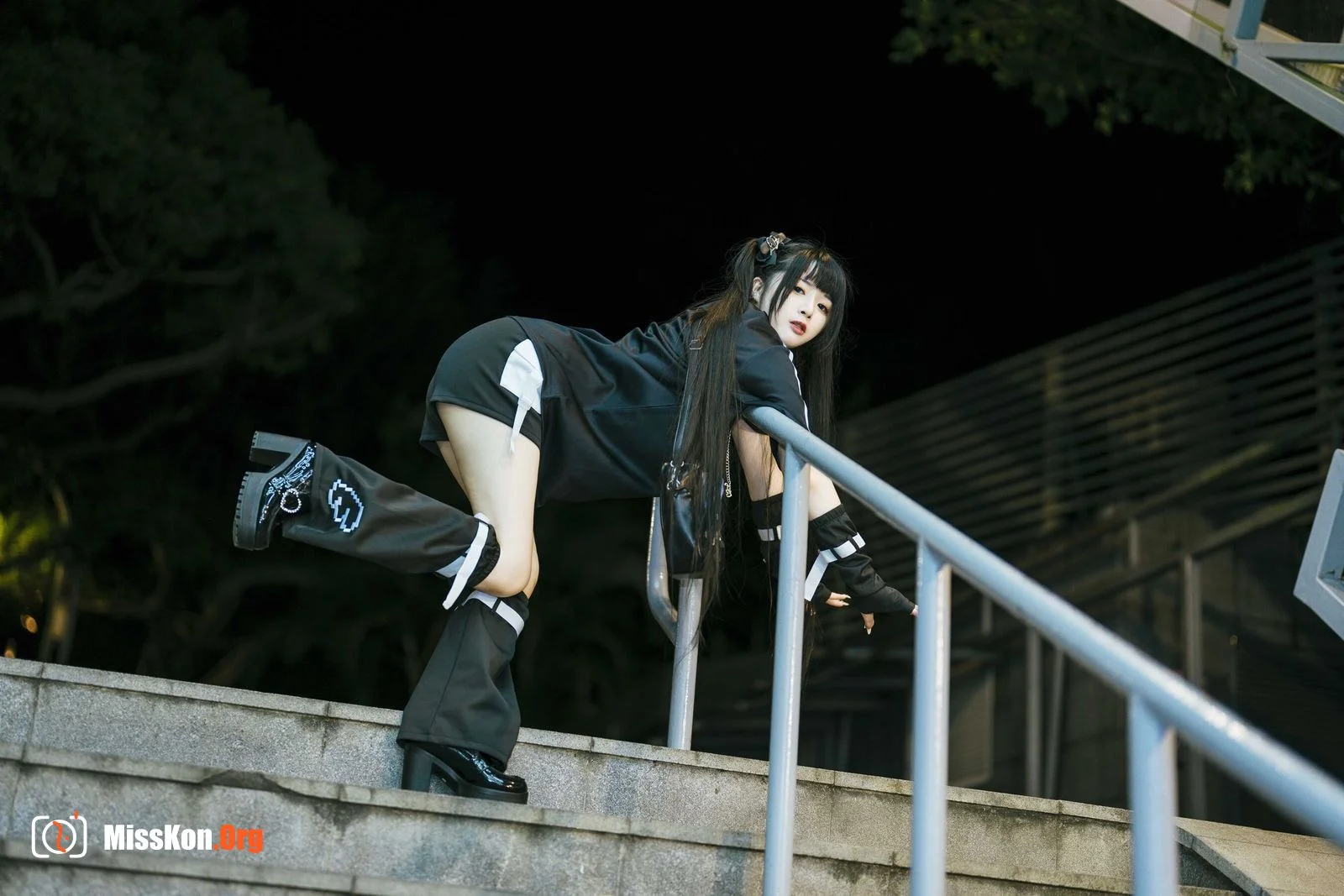 Raku: CITY GIRL - Photo 16