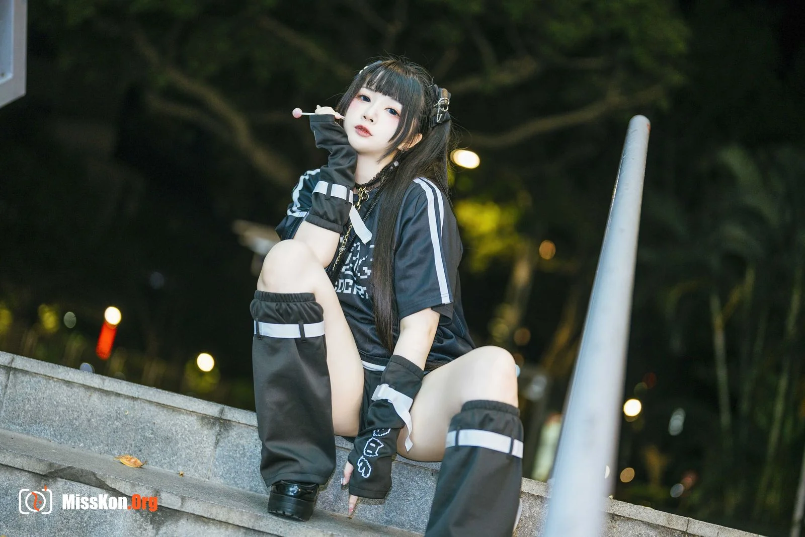 Raku: CITY GIRL - Photo 8