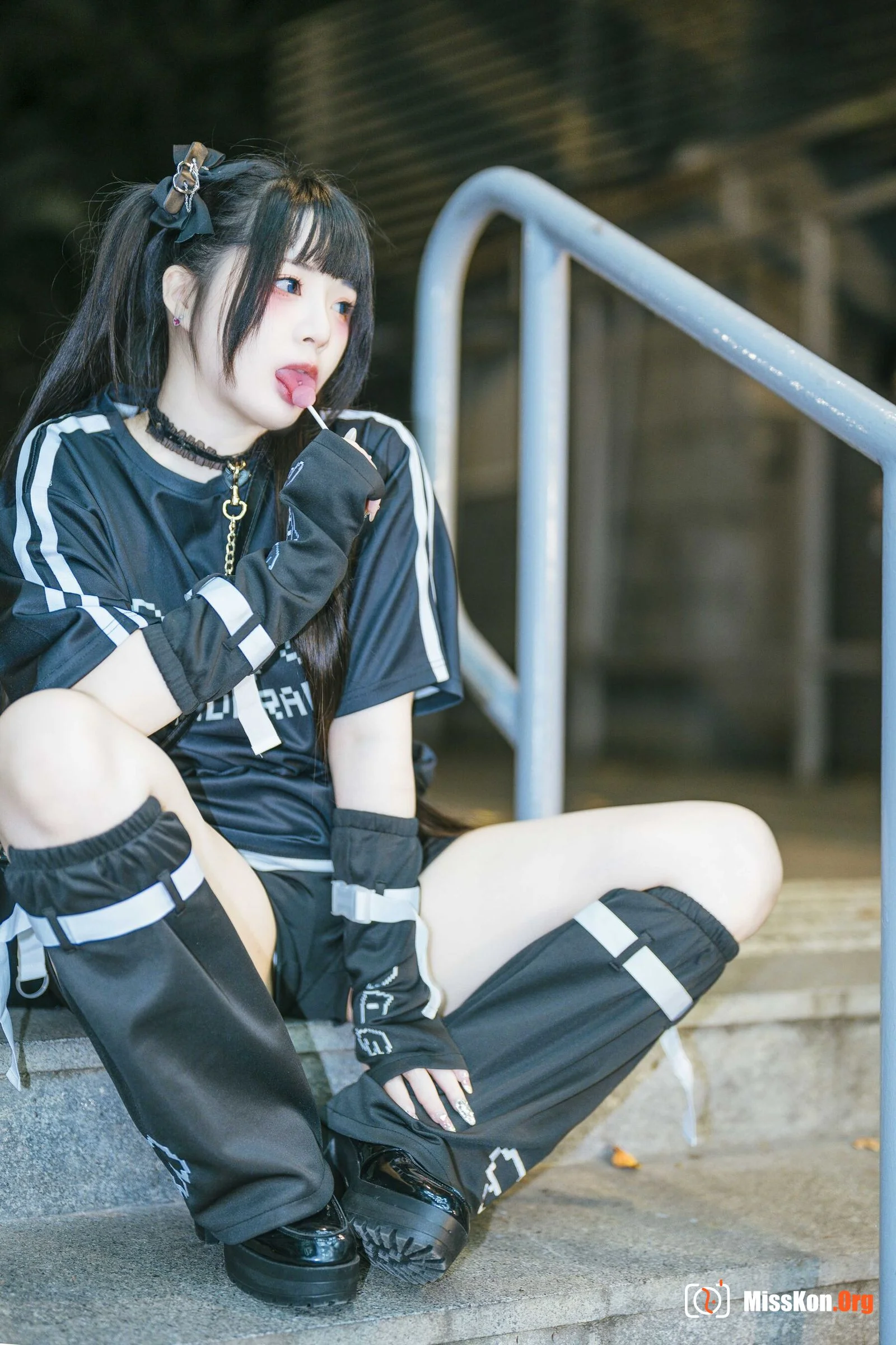 Raku: CITY GIRL - Photo 9
