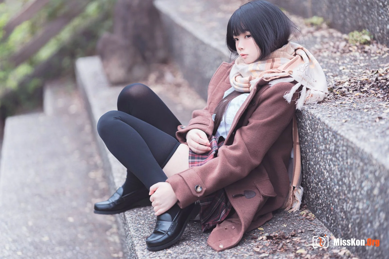 Raku: Classmate Her - Photo 16
