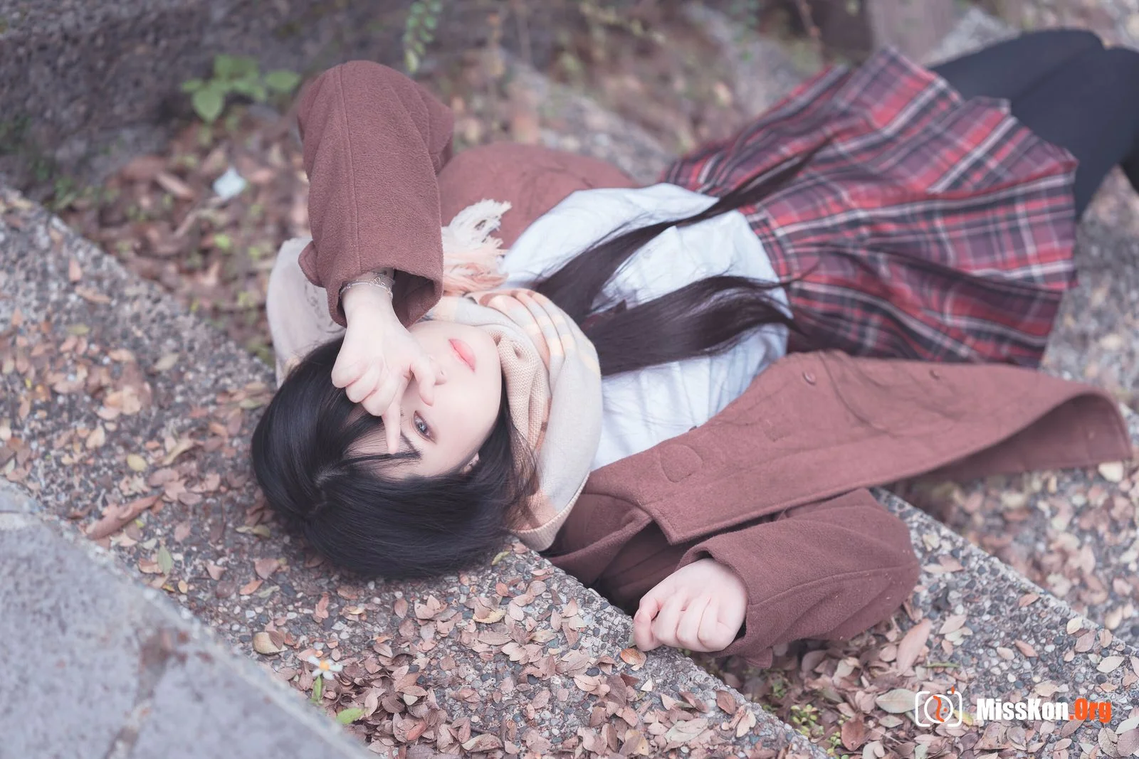 Raku: Classmate Her - Photo 9
