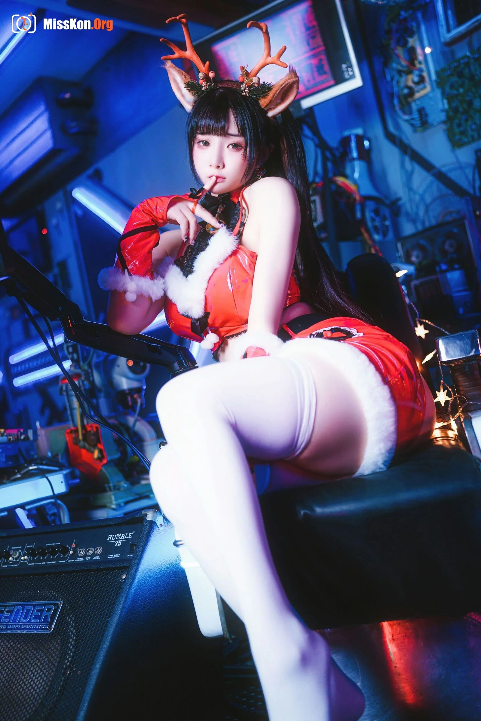Raku: Dear Deer - Photo 3