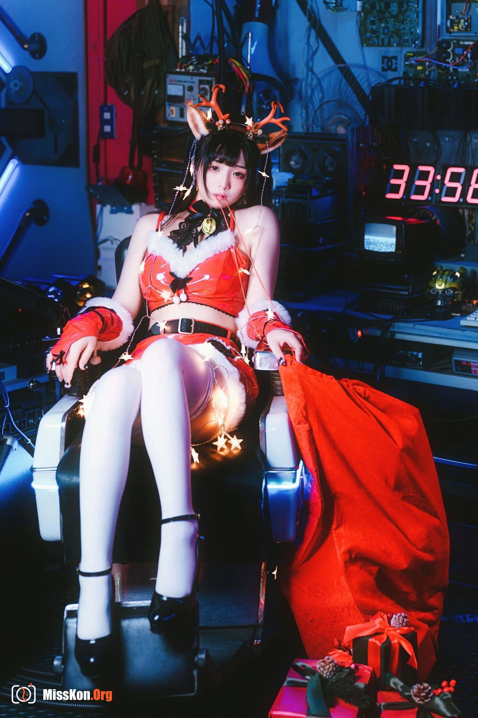 Raku: Dear Deer - Photo 8