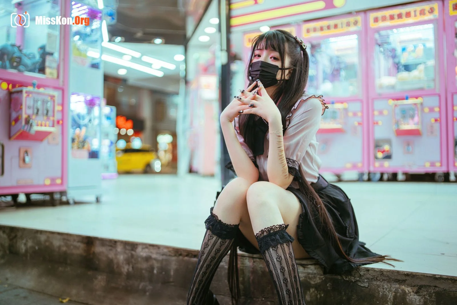 Raku: Girl waiting for god - Photo 10