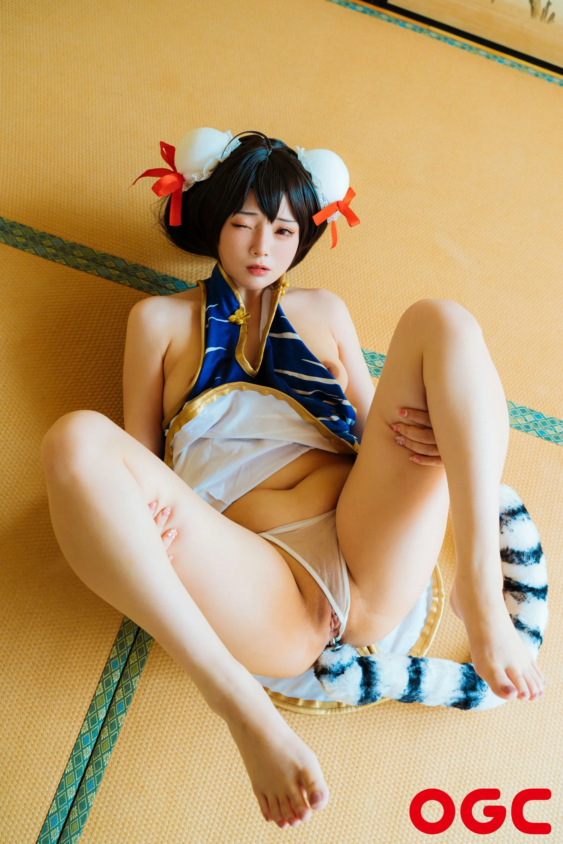Raku: Holy Maiden Hunting Banquet Unstained Raw Siri