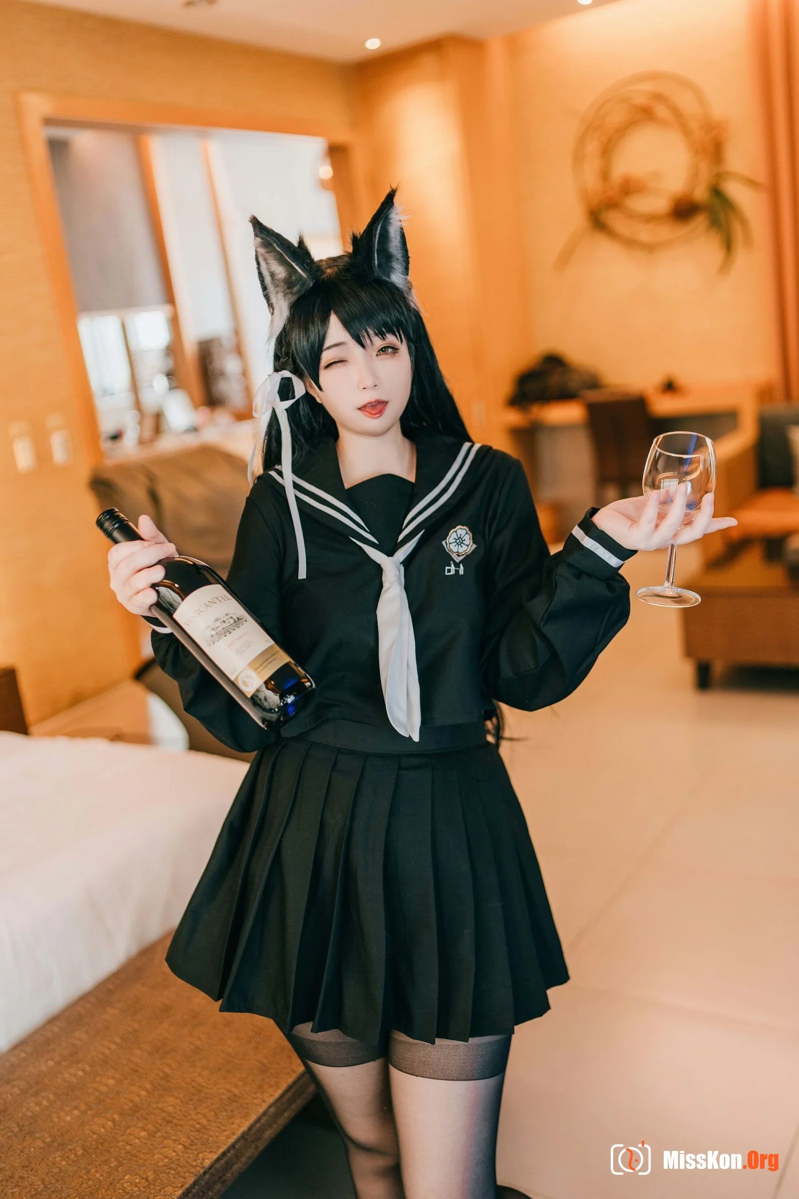 Raku: Love Atago - Photo 20