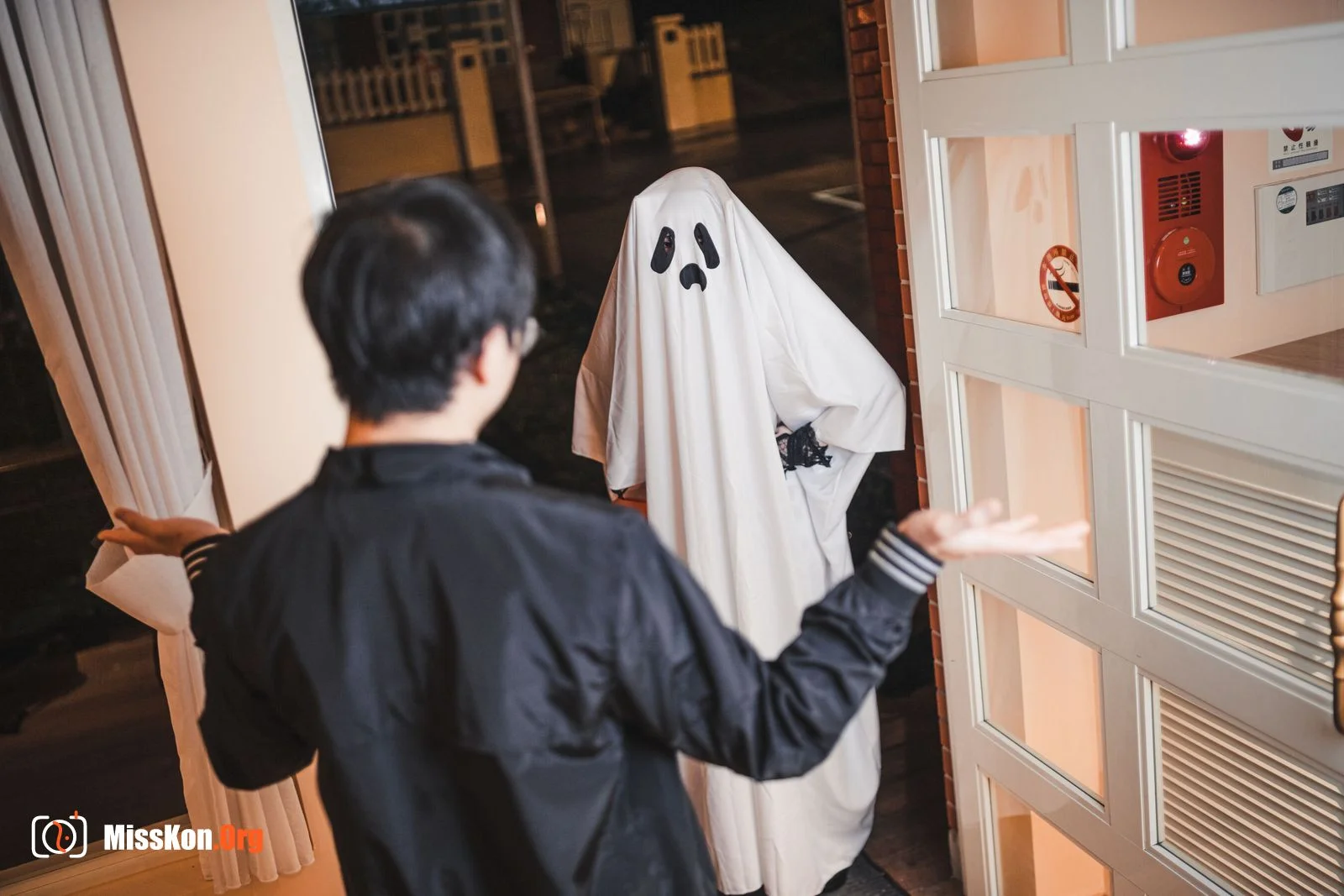 Raku: Trick or Treat - Photo 9