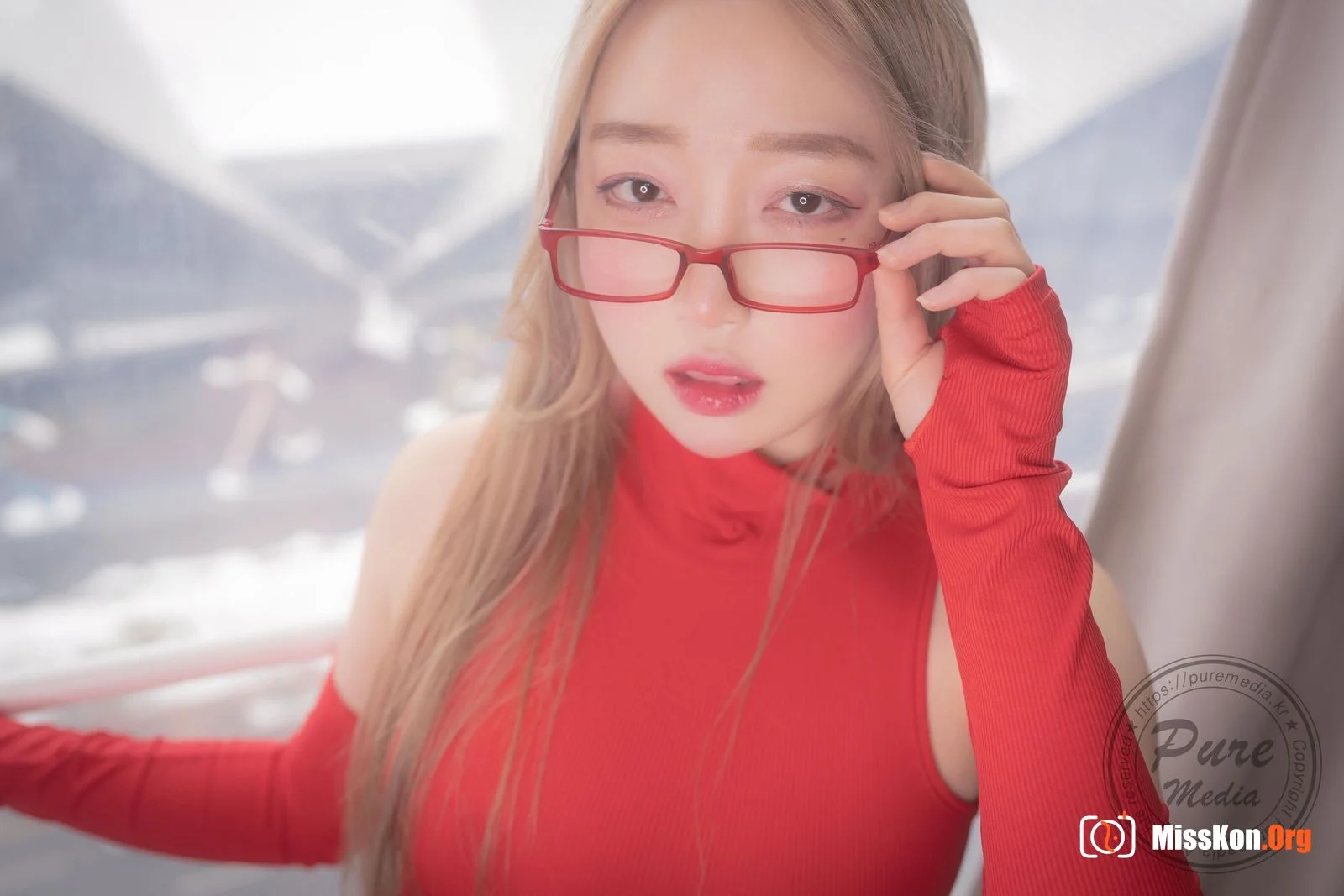 Raon: Red Day And Lonely Girl - Photo 14